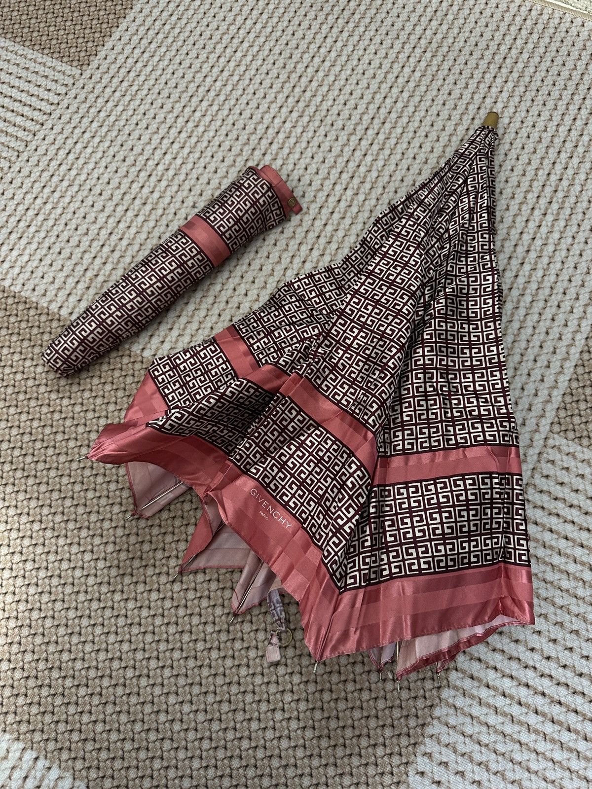 Givenchy Vintage 1980 Givenchy Monogram Logo Umbrella Size ONE SIZE - 8 Thumbnail