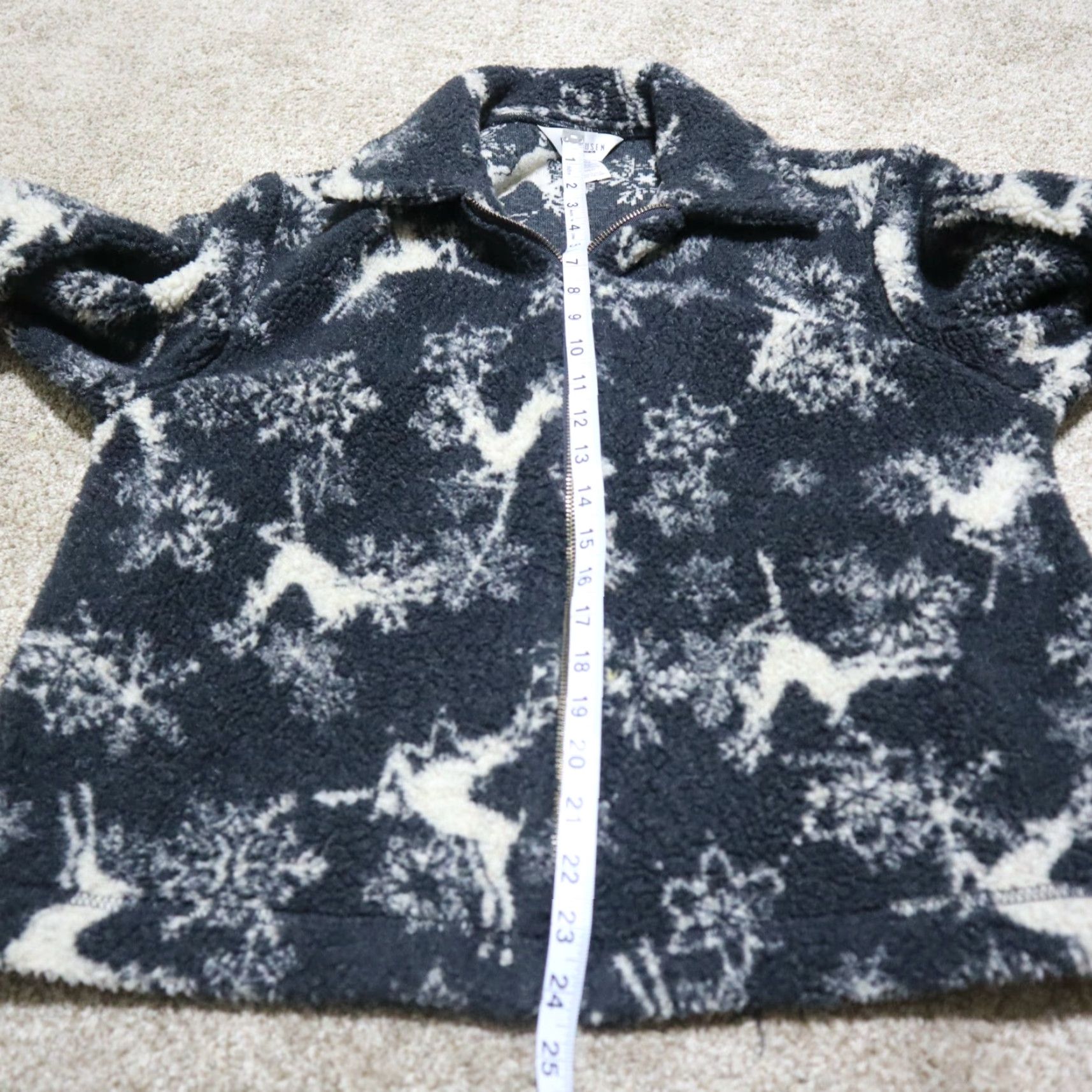 Van Heusen Van Heusen Cardigan Sweater Jacket Women Medium White Wool Three Season Pockets 90s Holiday Deer Zip Front Shirt/Jacket Womens Size M / US 6-8 / IT 42-44 - 7 Thumbnail