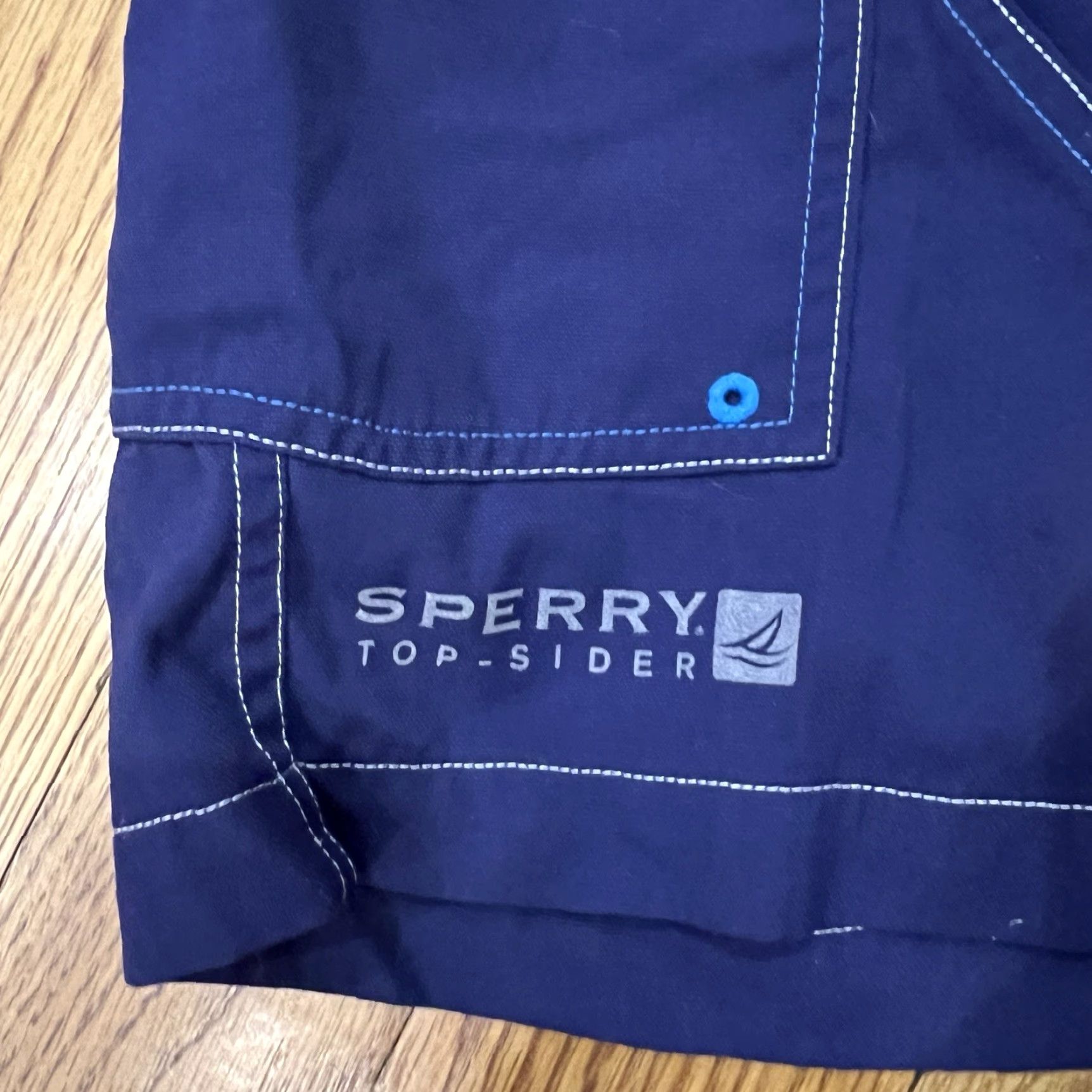 Sperry Sperry Top-Sider Men Board Shorts L Navy Blue Solid Pocket Back Pocket Swim Trunks Beach 90s? Size US 33 - 2 Thumbnail