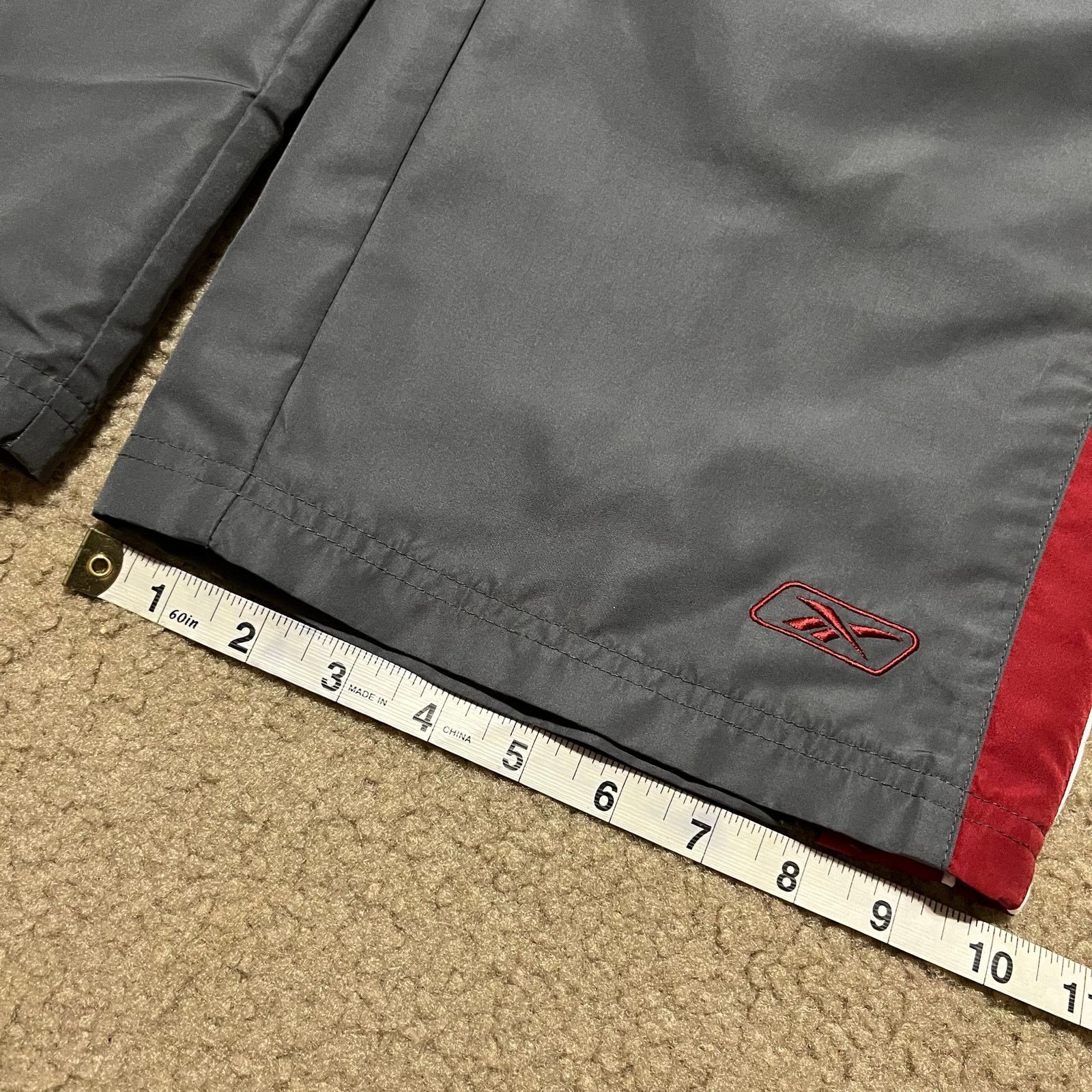 Reebok Vintage Reebok Baggy Skater Lined Red Striped Grey Trackpant Size US 32 / EU 48 - 6 Thumbnail