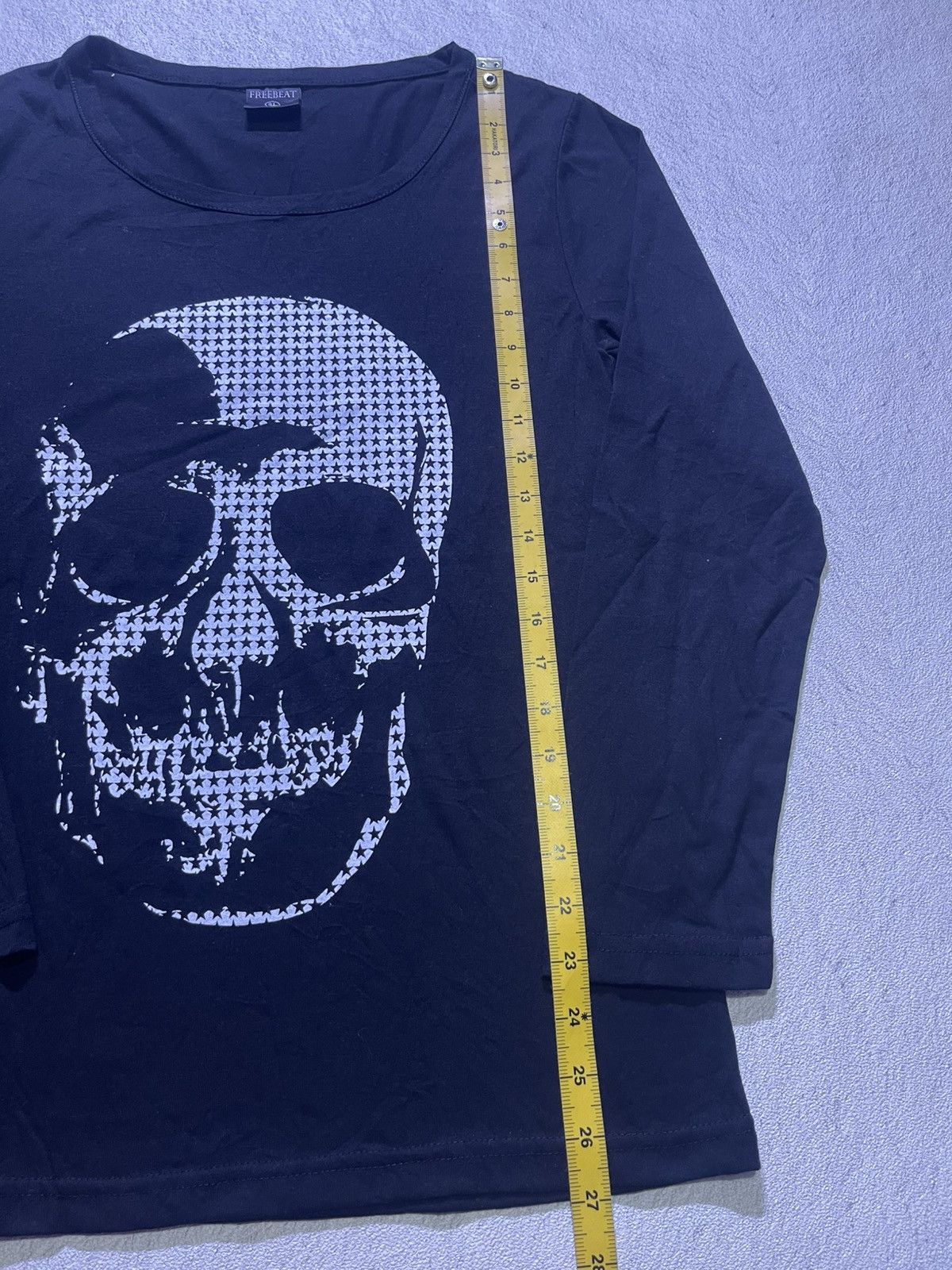 Japanese Brand Y2K FREE BEAT long sleeve tshirt big skull motif Size US M / EU 48-50 / 2 - 7 Thumbnail