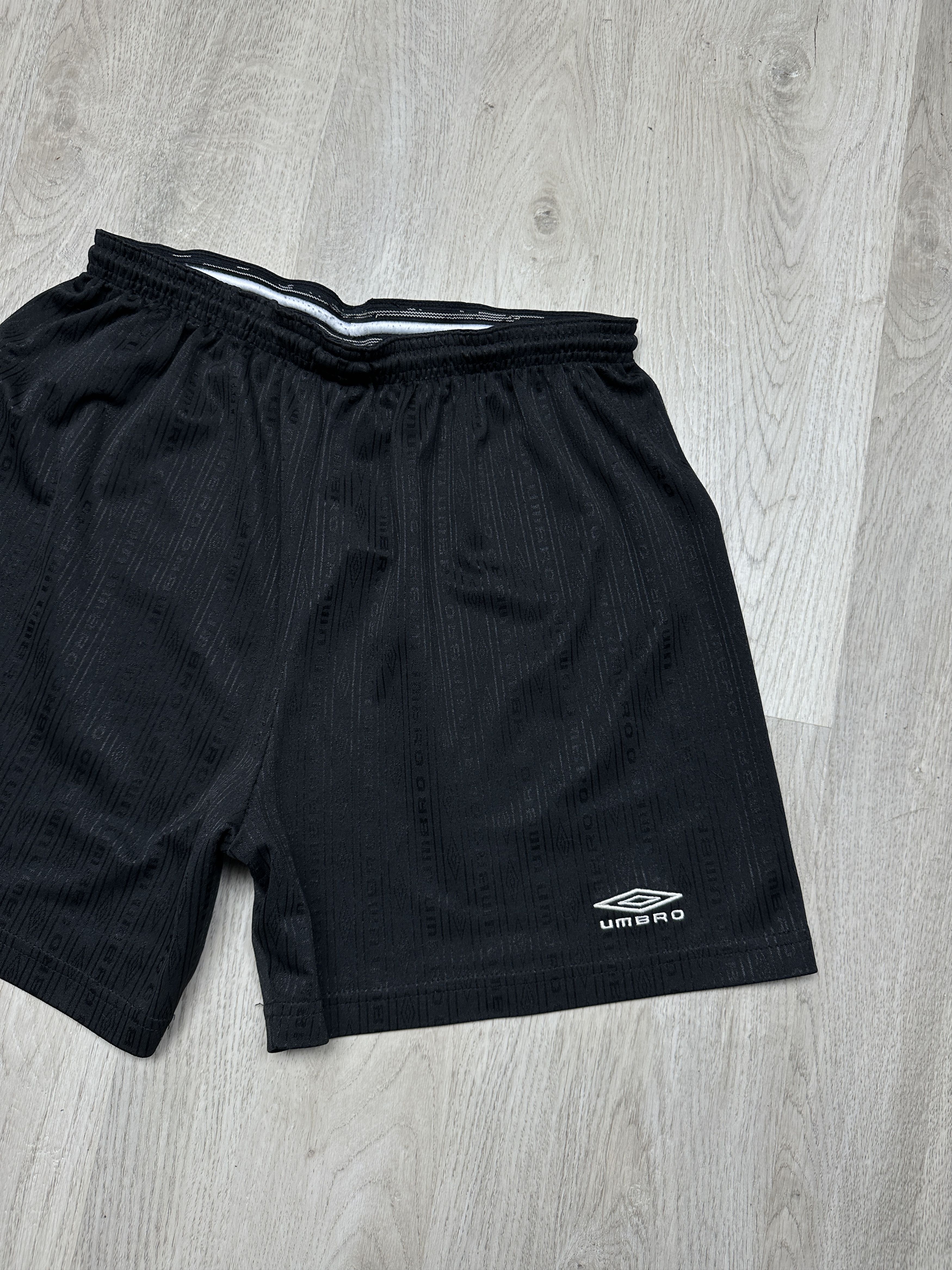 Umbro Umbro Vintage Mens Shorts Size US 32 / EU 48 - 2 Thumbnail