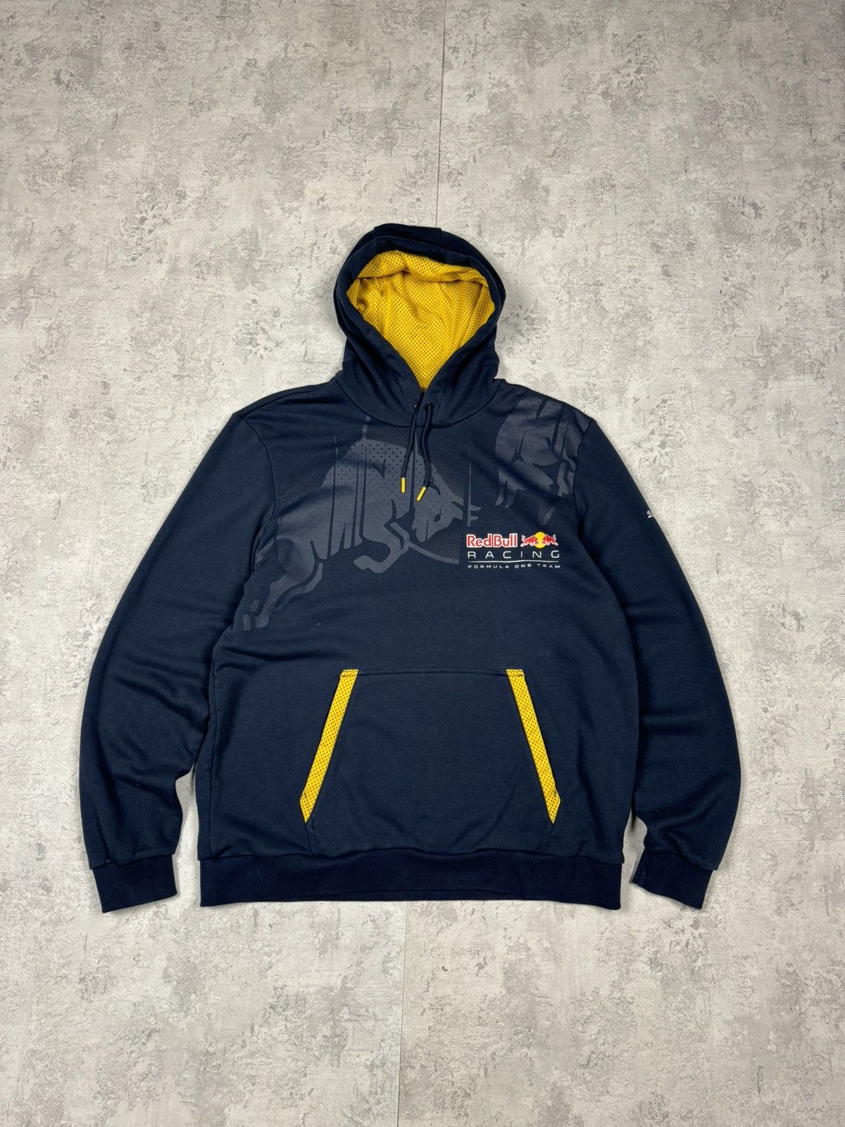 Red Bull Puma Red Bull Racing Formula One Team Hoodie Big Logo SizeXL Size US XL / EU 56 / 4 - 1 Thumbnail