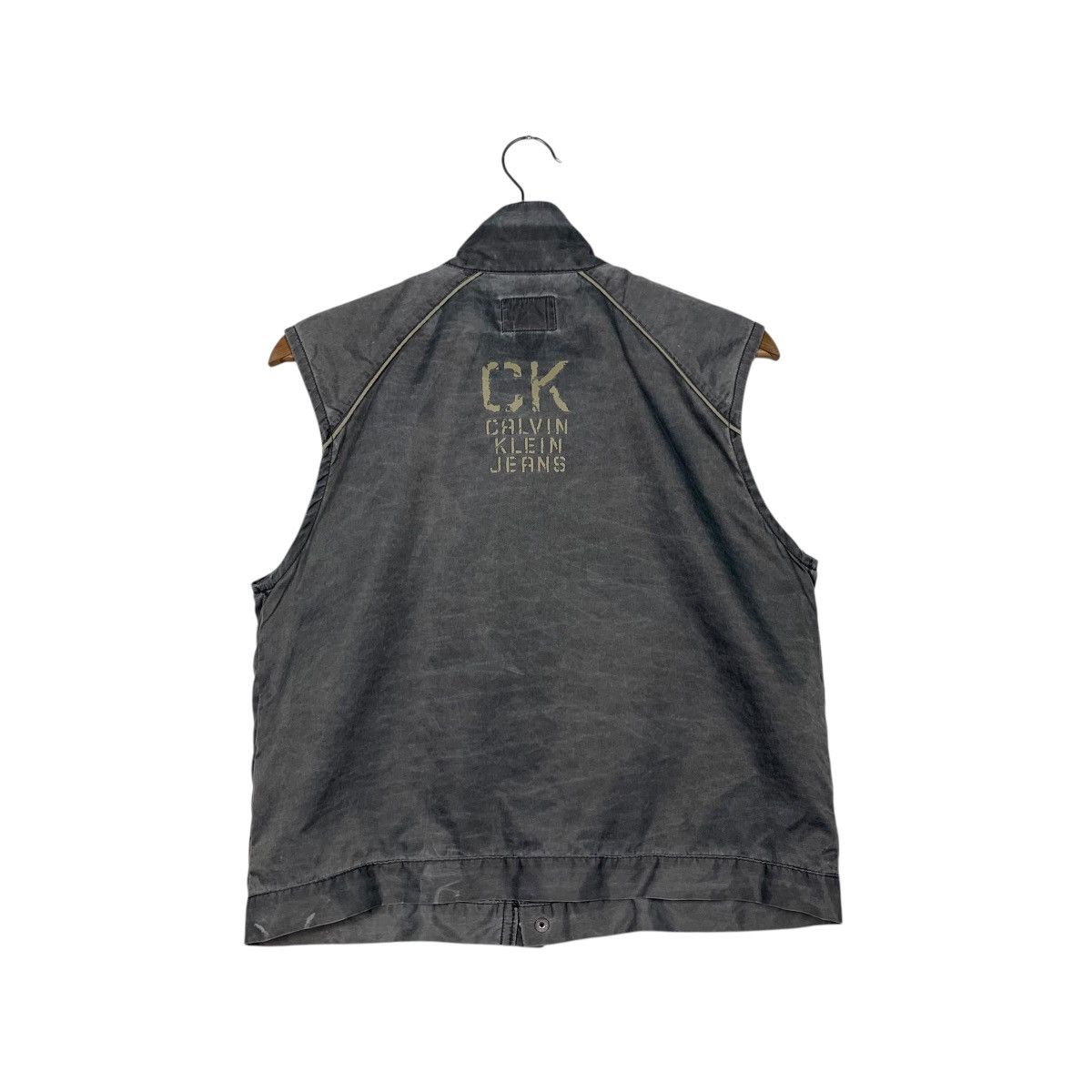 Calvin Klein CALVIN KLEIN JEANS Rusty Gray Nylon Vest #2542-C115 Size US M / EU 48-50 / 2 - 15 Thumbnail