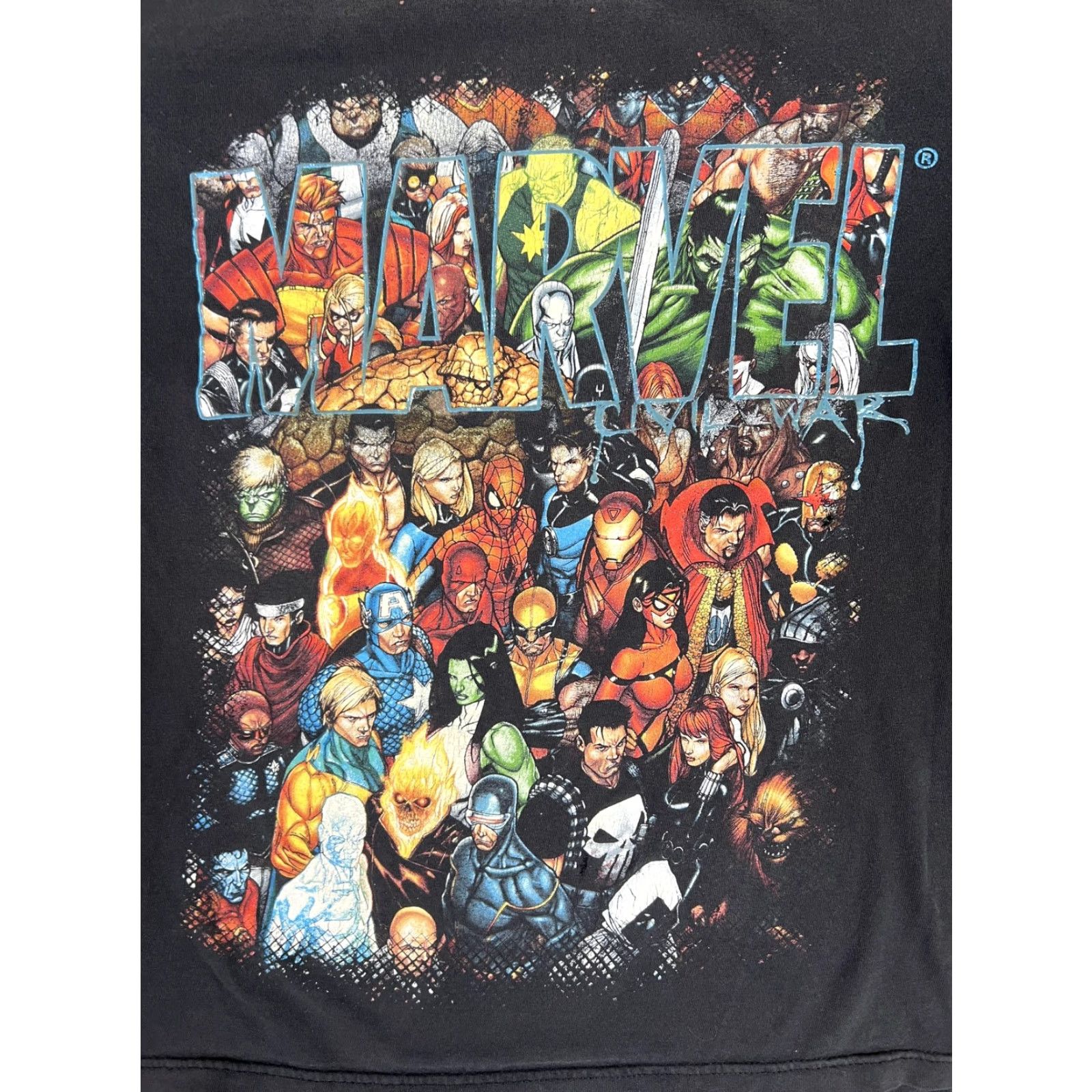 Vintage VINTAGE Marvel T-Shirt Men Black Size M/L Civil War Heroes Graphic Print Shirt Size US M / EU 48-50 / 2 - 2 Thumbnail