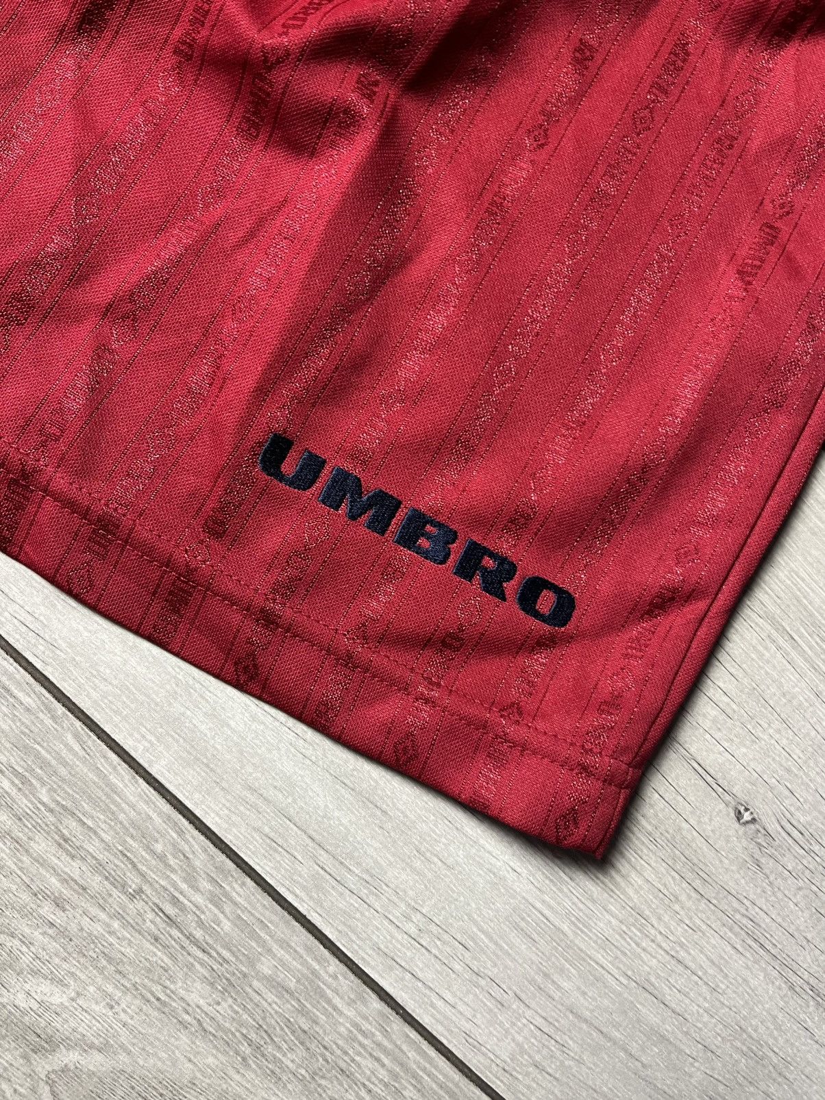 Umbro Vintage Umbro shorts soccer football size 3XLarge Size US 40 / EU 56 - 2 Thumbnail