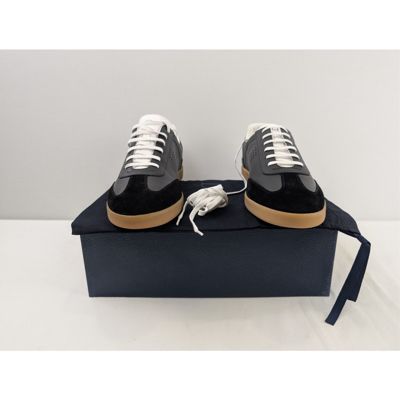 Dior o1rshd1 B01 Brown Sole Sneakers in Black/White Size US 13 / EU 46 - 17 Thumbnail
