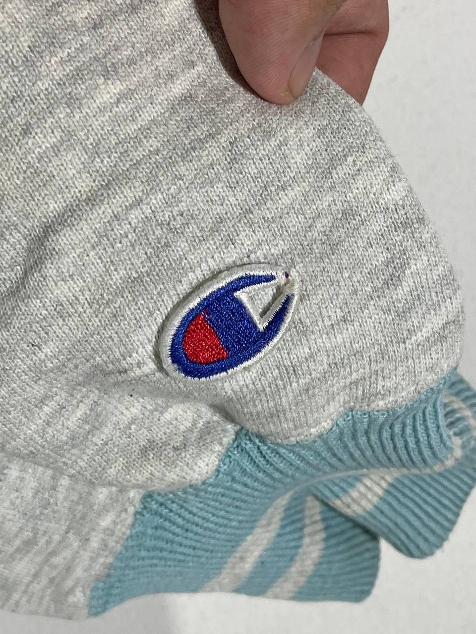 Champion Vintage 90s champion reverse weave sweatshirt jumper size L Size US L / EU 52-54 / 3 - 7 Thumbnail