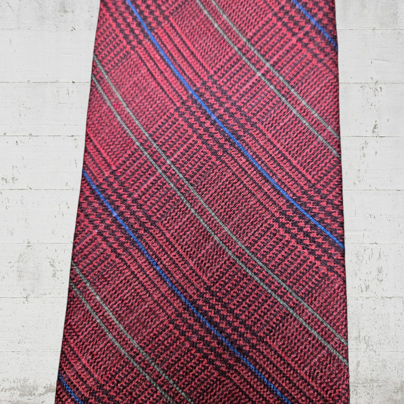 Vintage Vintage Burgundy Argyle Houndstooth Silk Tie Size ONE SIZE - 3 Thumbnail
