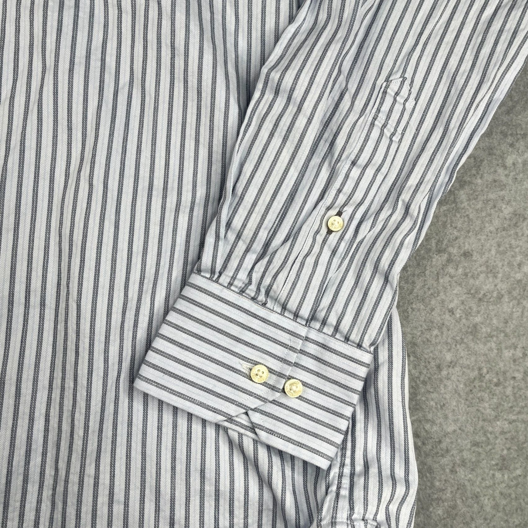Tommy Bahama Tommy Bahama Shirt Dress Shirt White Gray Striped Long Sleeve Button Up Collared Mens Regular 17 Casual Modern Classic Size US XL / EU 56 / 4 - 2 Thumbnail