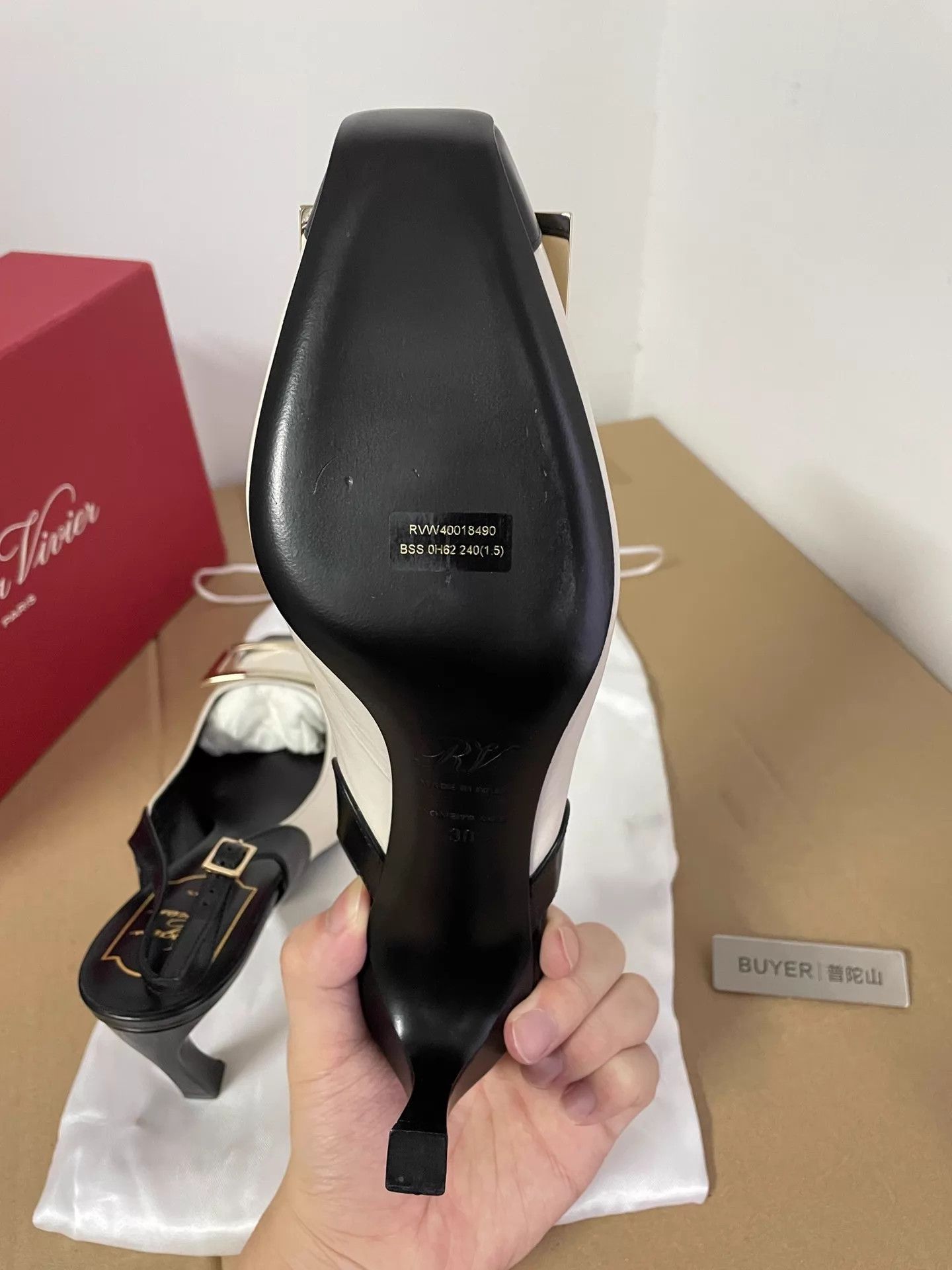 Roger Vivier Roger Vivier square toe heels black and white 38 new Size US 7.5 / IT 37.5 - 6 Thumbnail