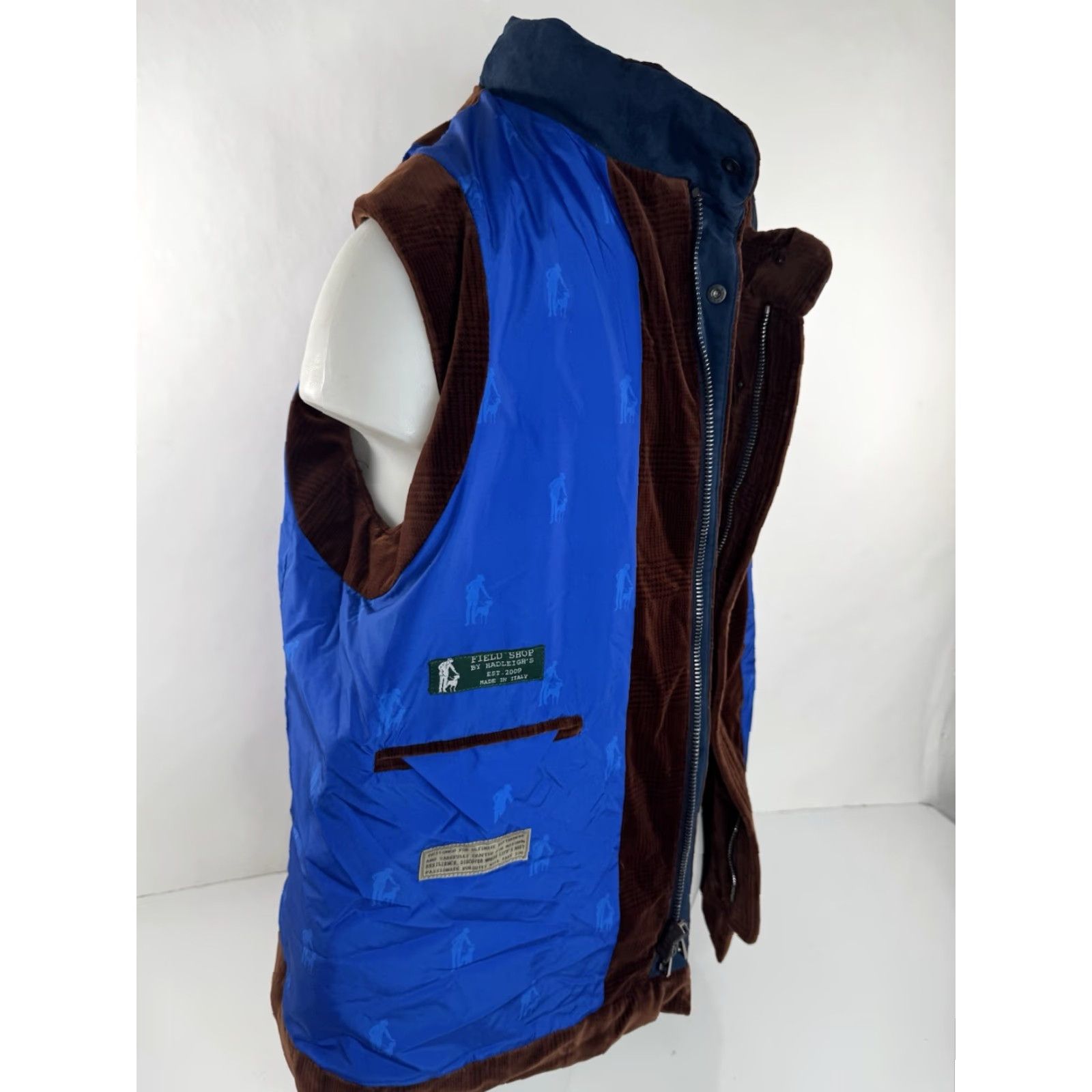 Vintage Hadleigh’s Field Shop Quilted Zip Mens Vest UK 56 US 46 Brown Quilted Vest Mens Zip Shirt? Size US XL / EU 56 / 4 - 7 Thumbnail