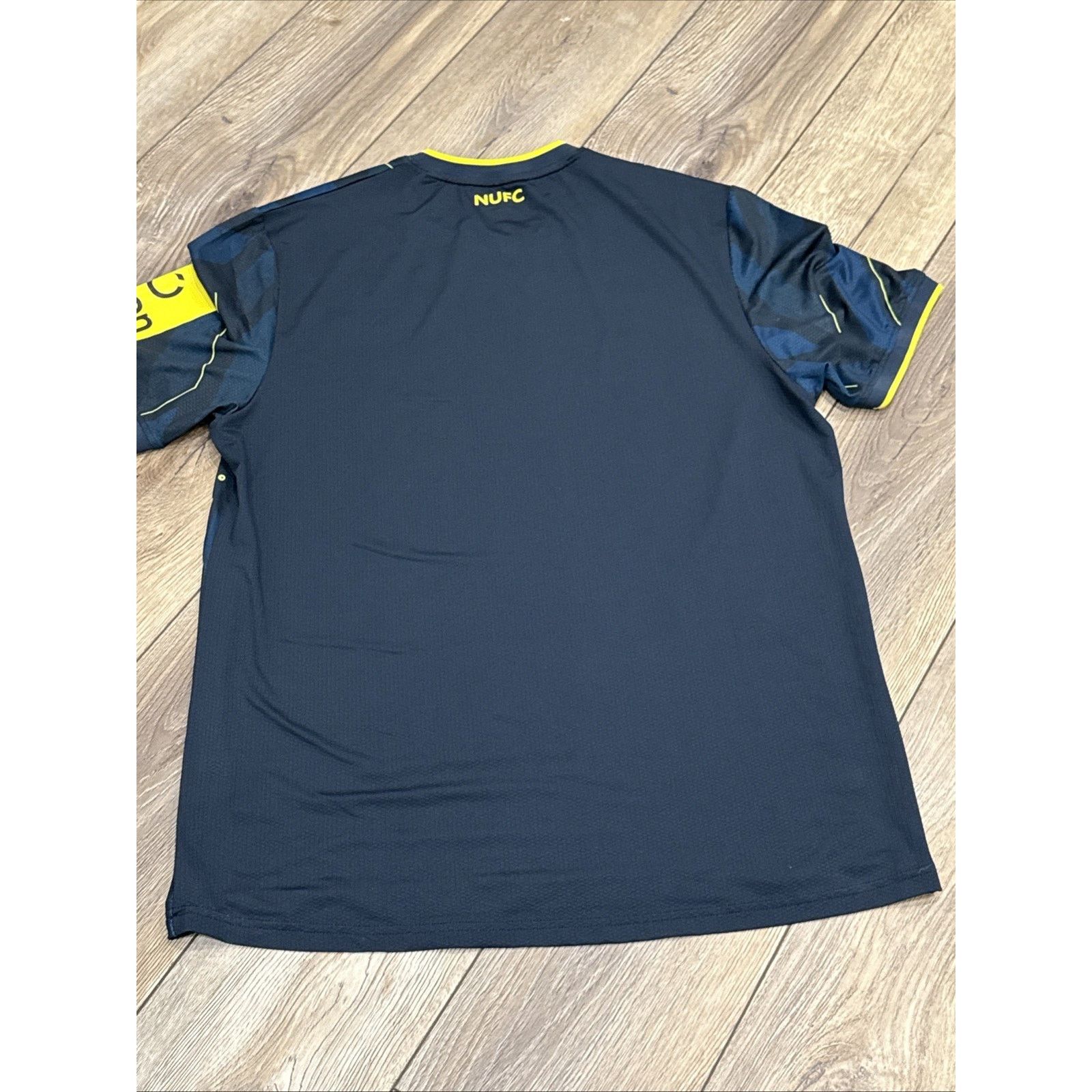 Umbro Newcastle United Castore 3rd Jersey XL 23/24 PLAYER VERSION Size US XL / EU 56 / 4 - 12 Thumbnail
