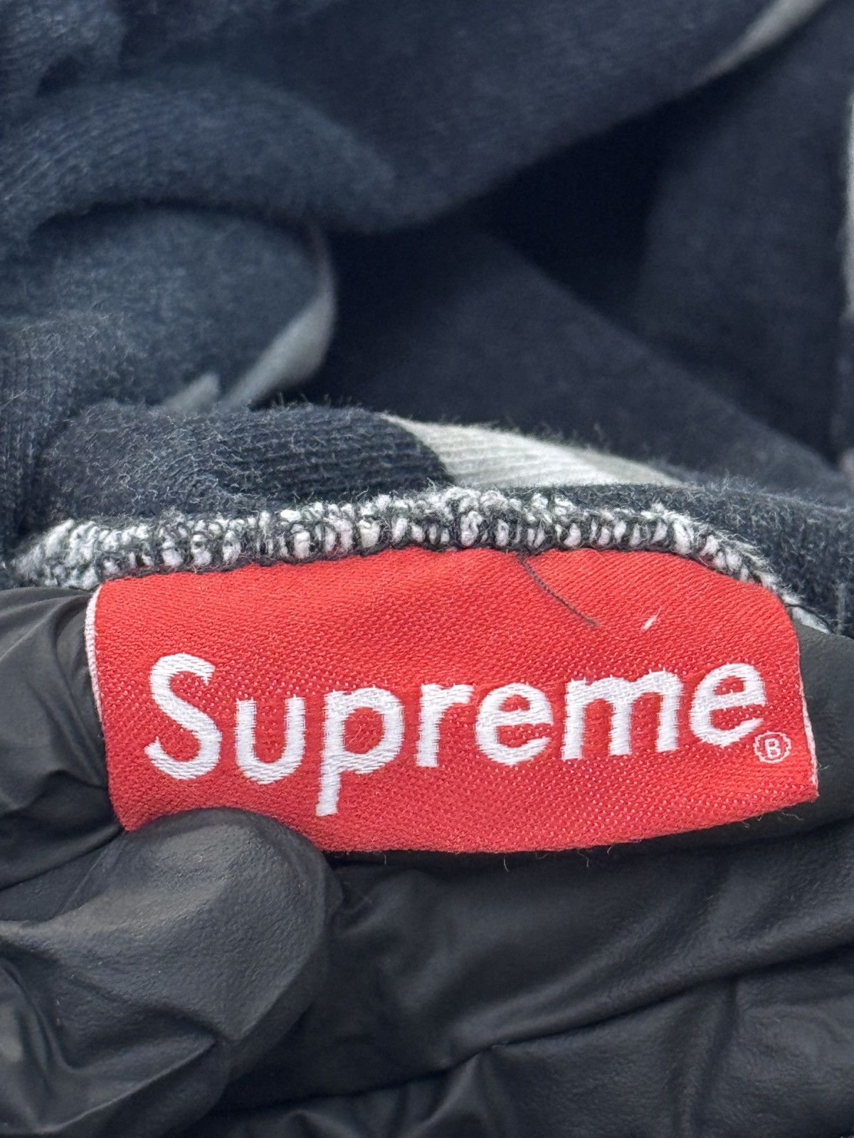 Supreme Supreme Shears Hooded Sweatshirt. Size US M / EU 48-50 / 2 - 10 Thumbnail
