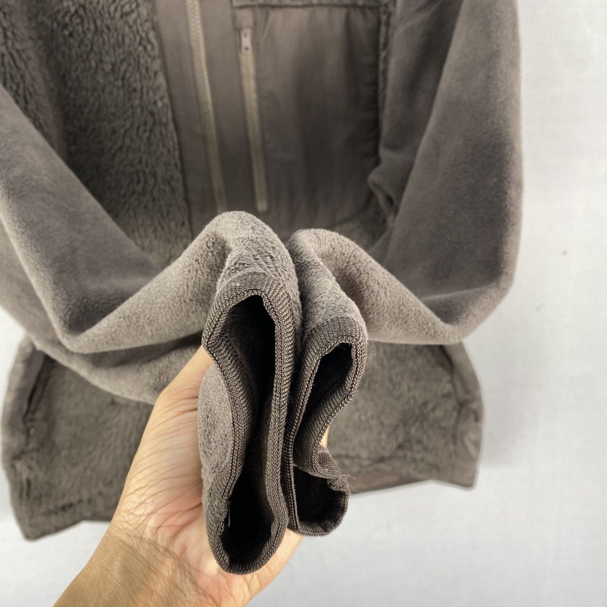 Japanese Brand Uniqlo X White Mountainneering Fleece Hoodie Jacket Brown Size US M / EU 48-50 / 2 - 9 Thumbnail