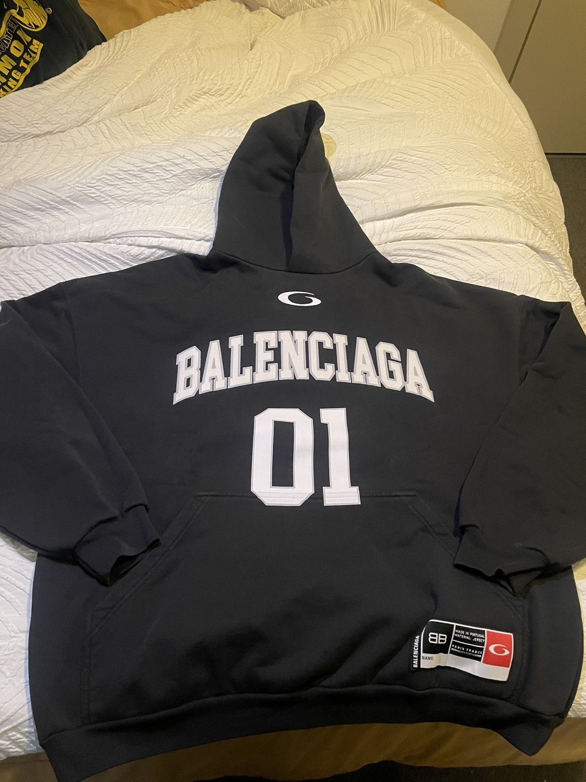 Balenciaga MEN'S BASKETBALL SERIES - HOODIE LARGE FIT IN BLACK Size US XL / EU 56 / 4 - 2 Thumbnail