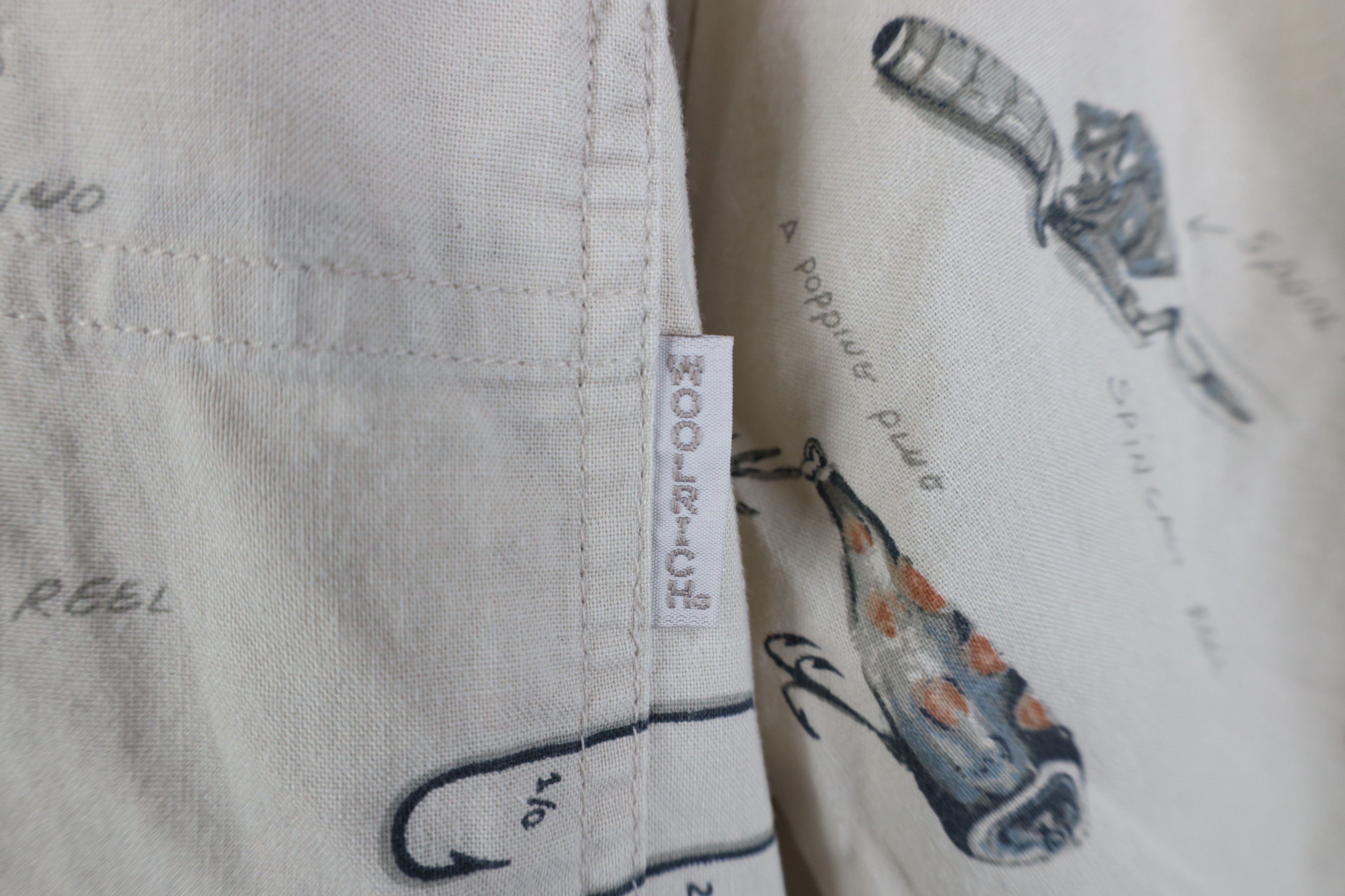 Woolrich Woolen Mills Vintage 90s Woolrich Over Print Short Sleeve Button Shirt Size US XL / EU 56 / 4 - 4 Thumbnail