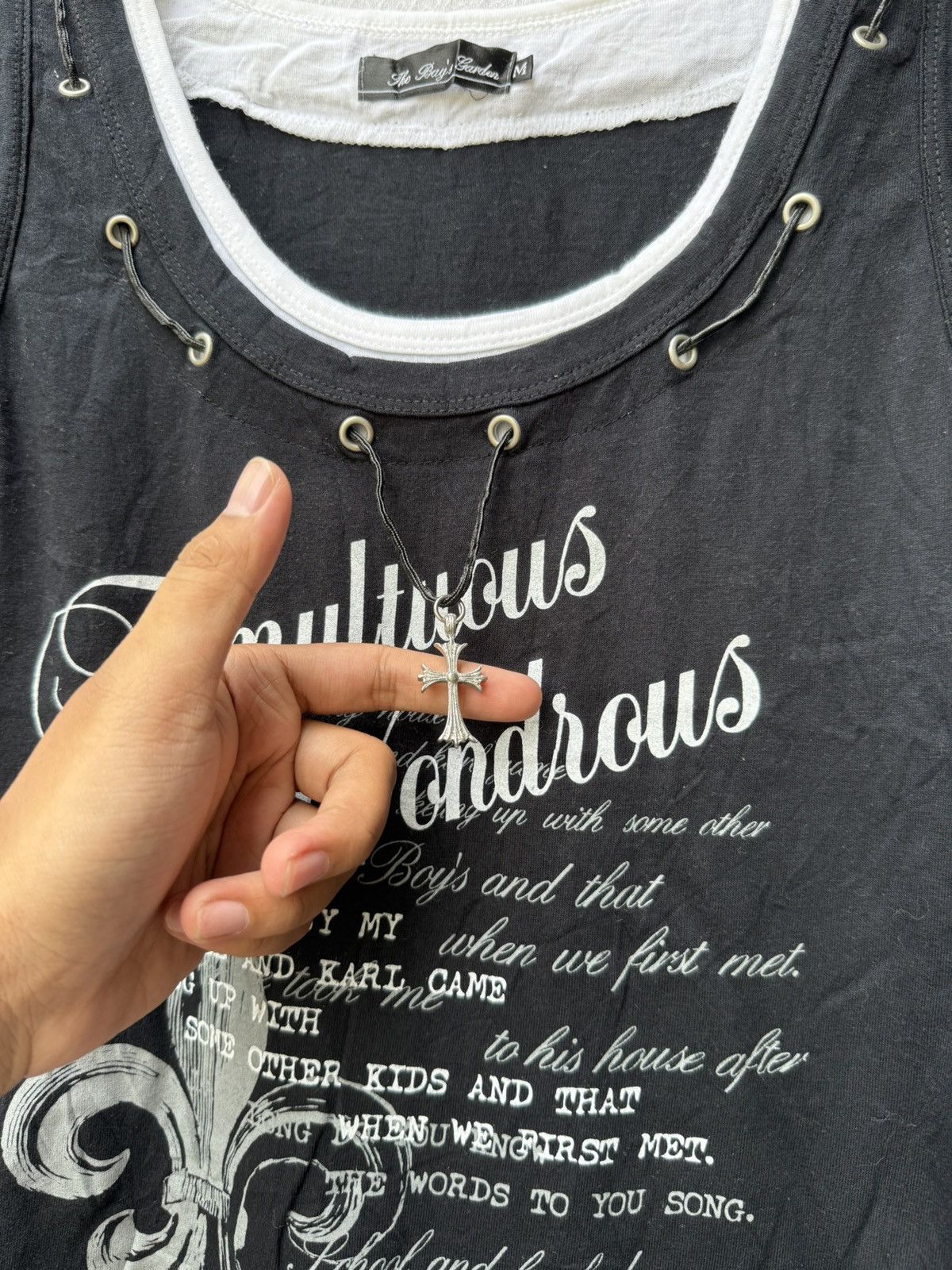 If Six Was Nine The Boys Garden Japanese Cross Necklace Poem Tanktop Size US S / EU 44-46 / 1 - 5 Thumbnail