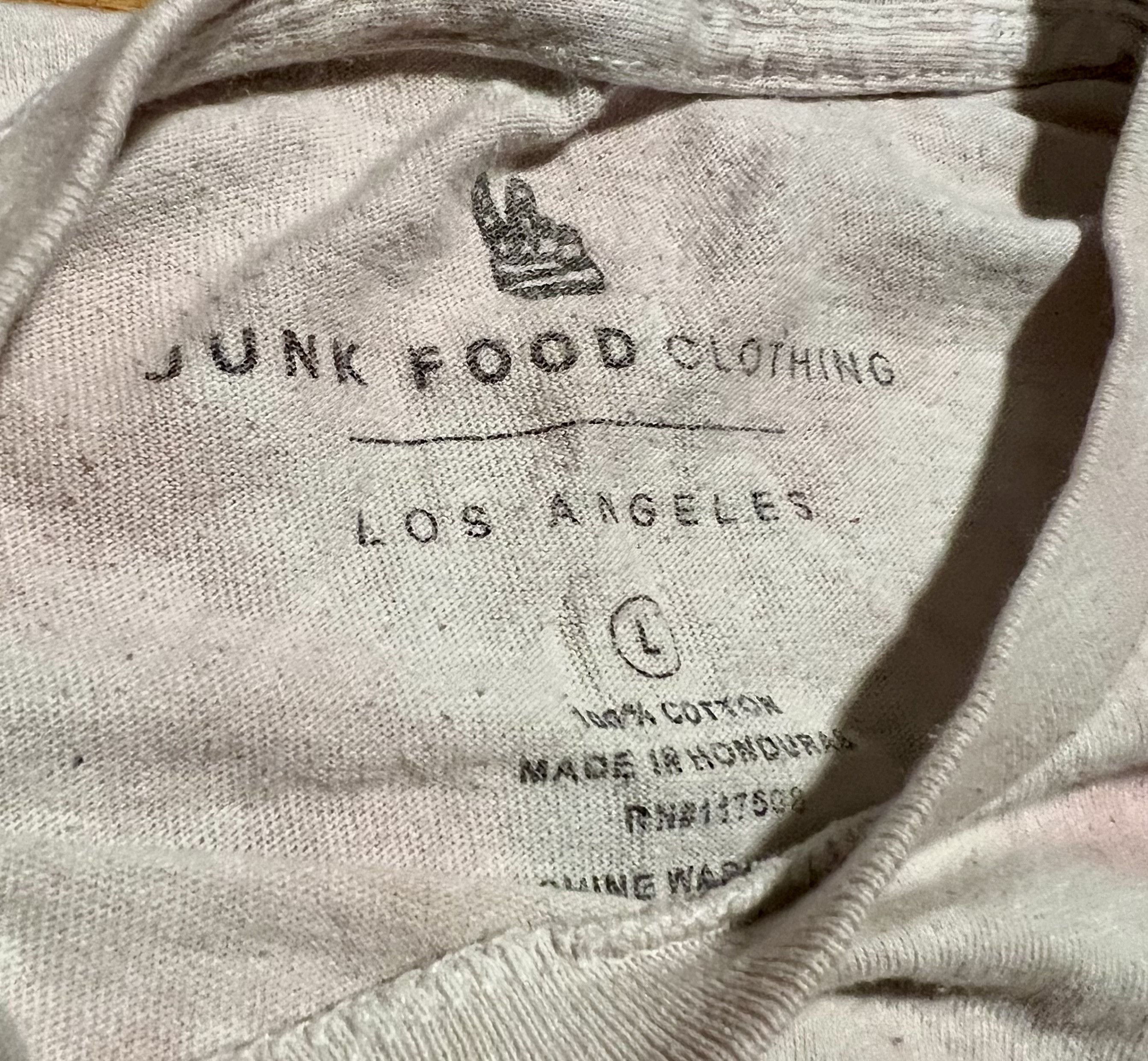 Junk Food Pink Floyd Faded Tie Die Dark Side of Moon Graphic T-Shir Size US L / EU 52-54 / 3 - 4 Thumbnail