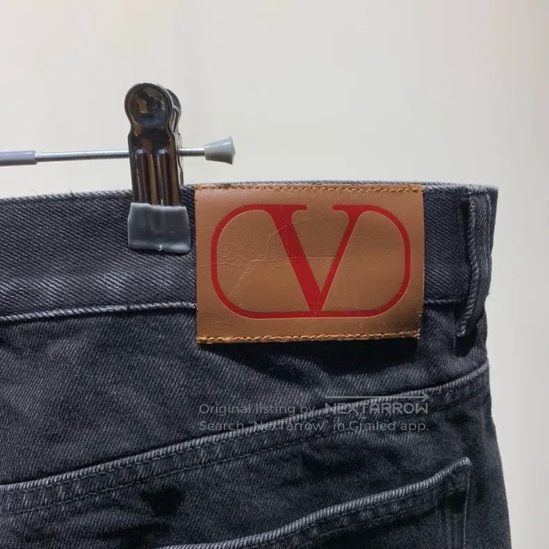 Valentino Valentino Black and gray leather logo jeans Size US 33 - 6 Thumbnail