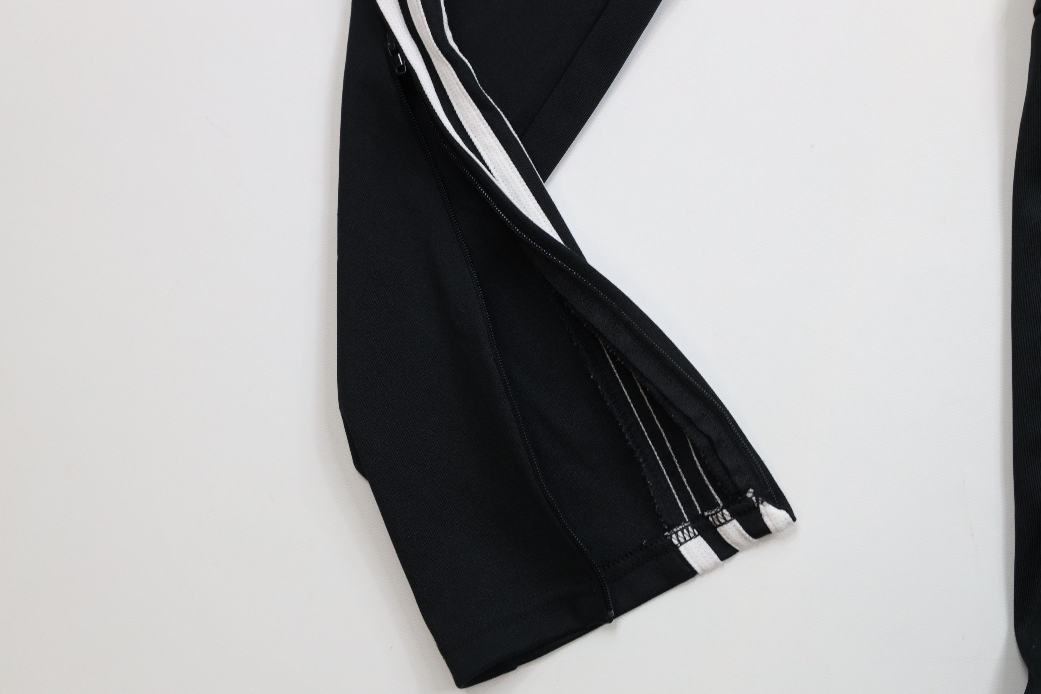 Adidas Vintage Y2K Adidas Striped Tapered Soccer Warm Up Pants Size US 30 / EU 46 - 7 Thumbnail