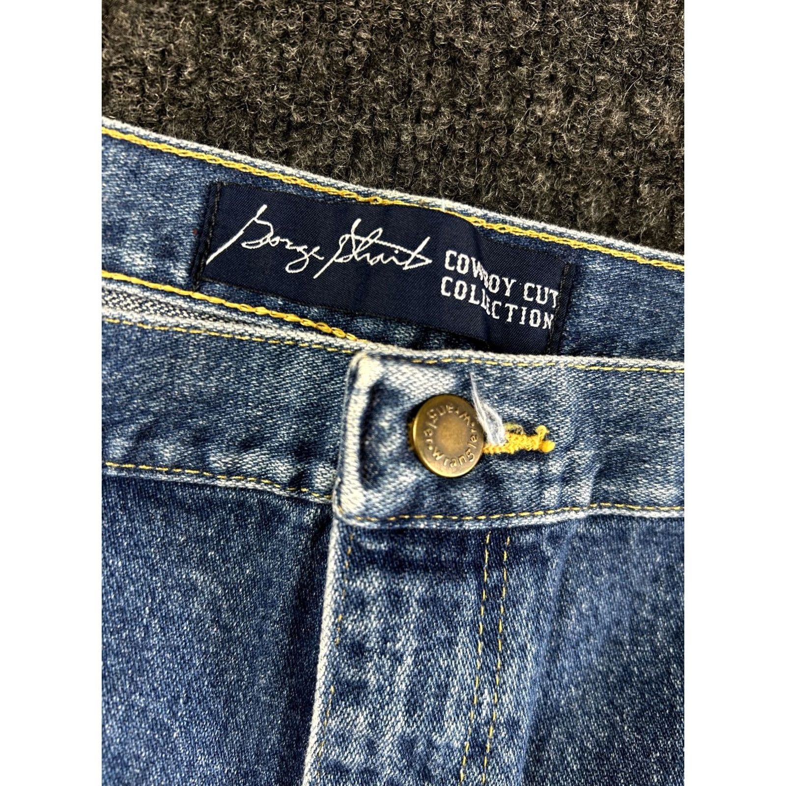 Wrangler VINTAGE Wrangler Jeans Mens George Strait Cowboy Cut Collection 40 x 36 Blue Denim 5-Pocket Wrangler Cowboy Cut Mens Jeans Size US 40 / EU 56 - 4 Thumbnail