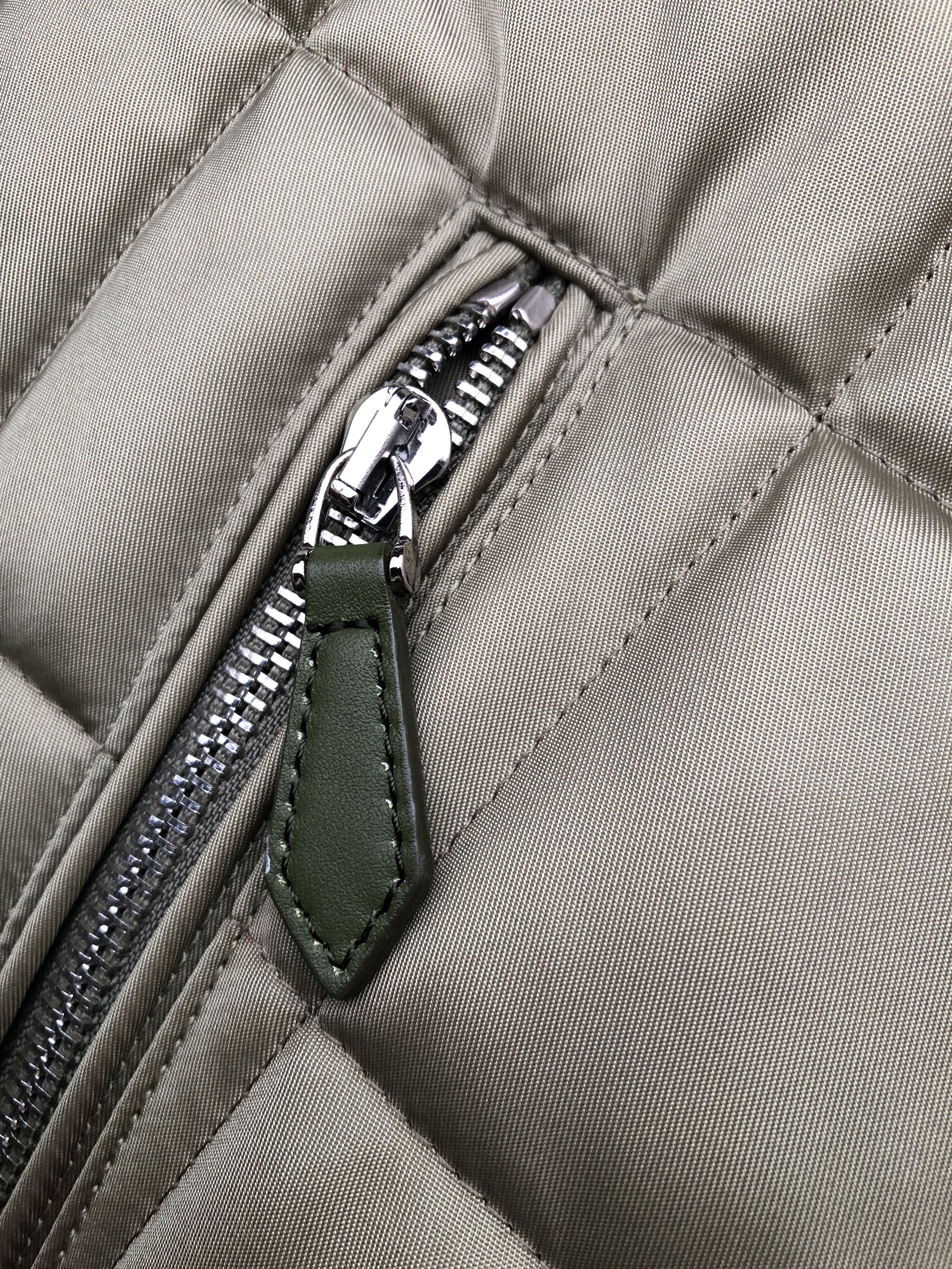 Burberry Burberry - Quilted bomber jacket Size US M / EU 48-50 / 2 - 3 Thumbnail
