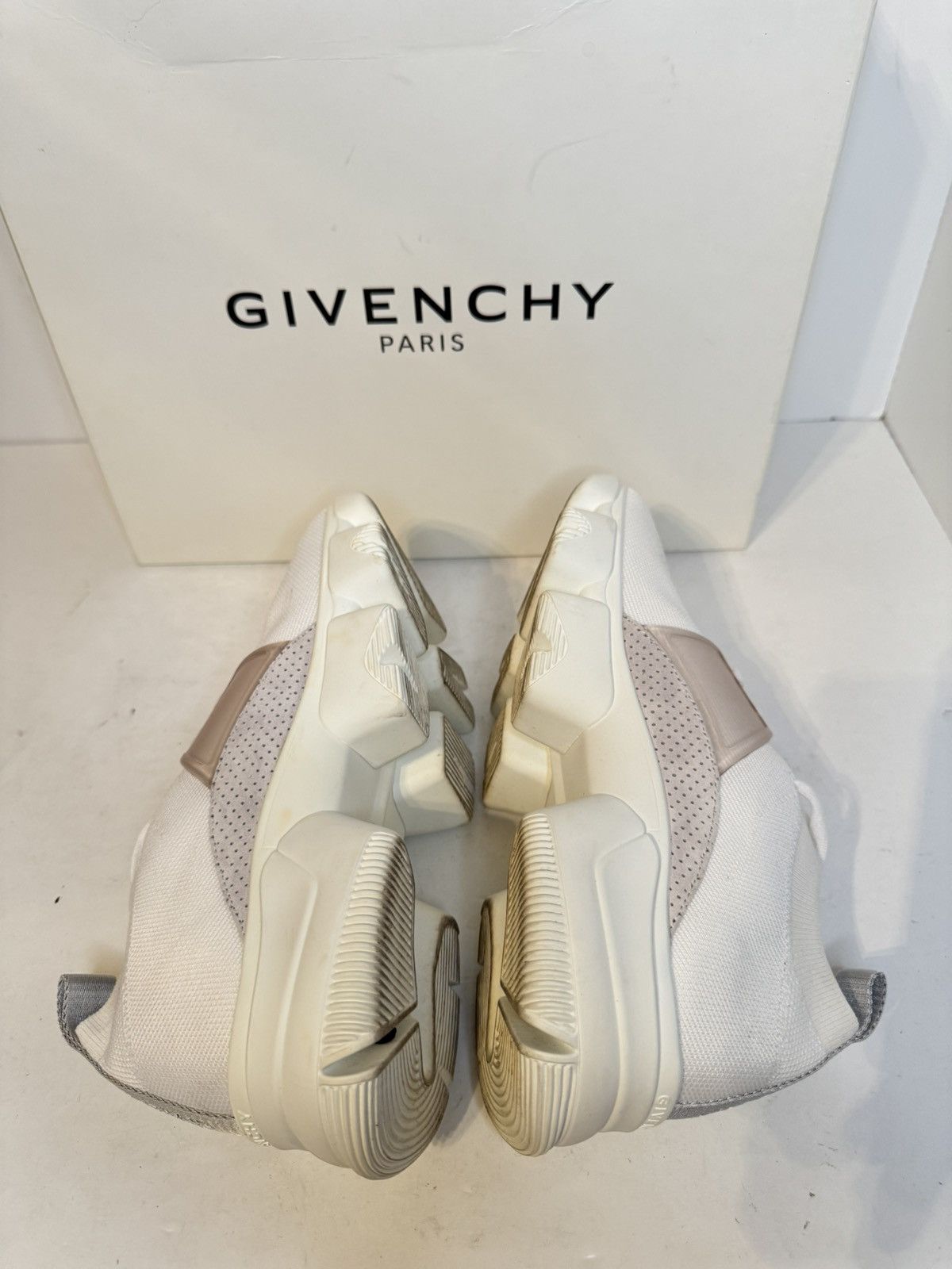 Givenchy Givenchy Jaw Sock Chunky Sneakers Size 41/8 W Box Authentic! Size US 8 / EU 41 - 5 Thumbnail