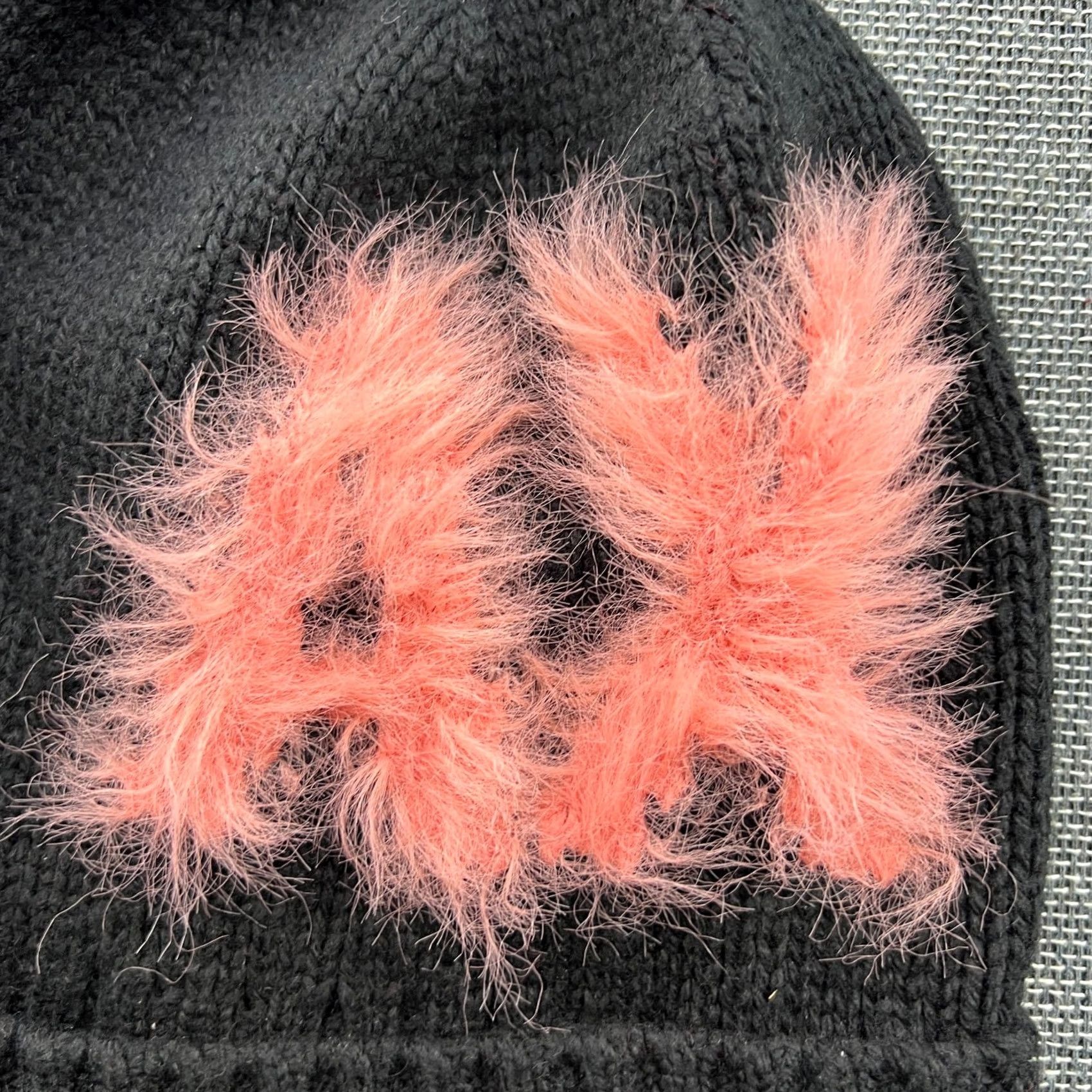 Armani Exchange Armani Exchange Beanie Hat One Size Black Pink Wool Blend Fuzzy Womens Knitted Size ONE SIZE - 2 Thumbnail
