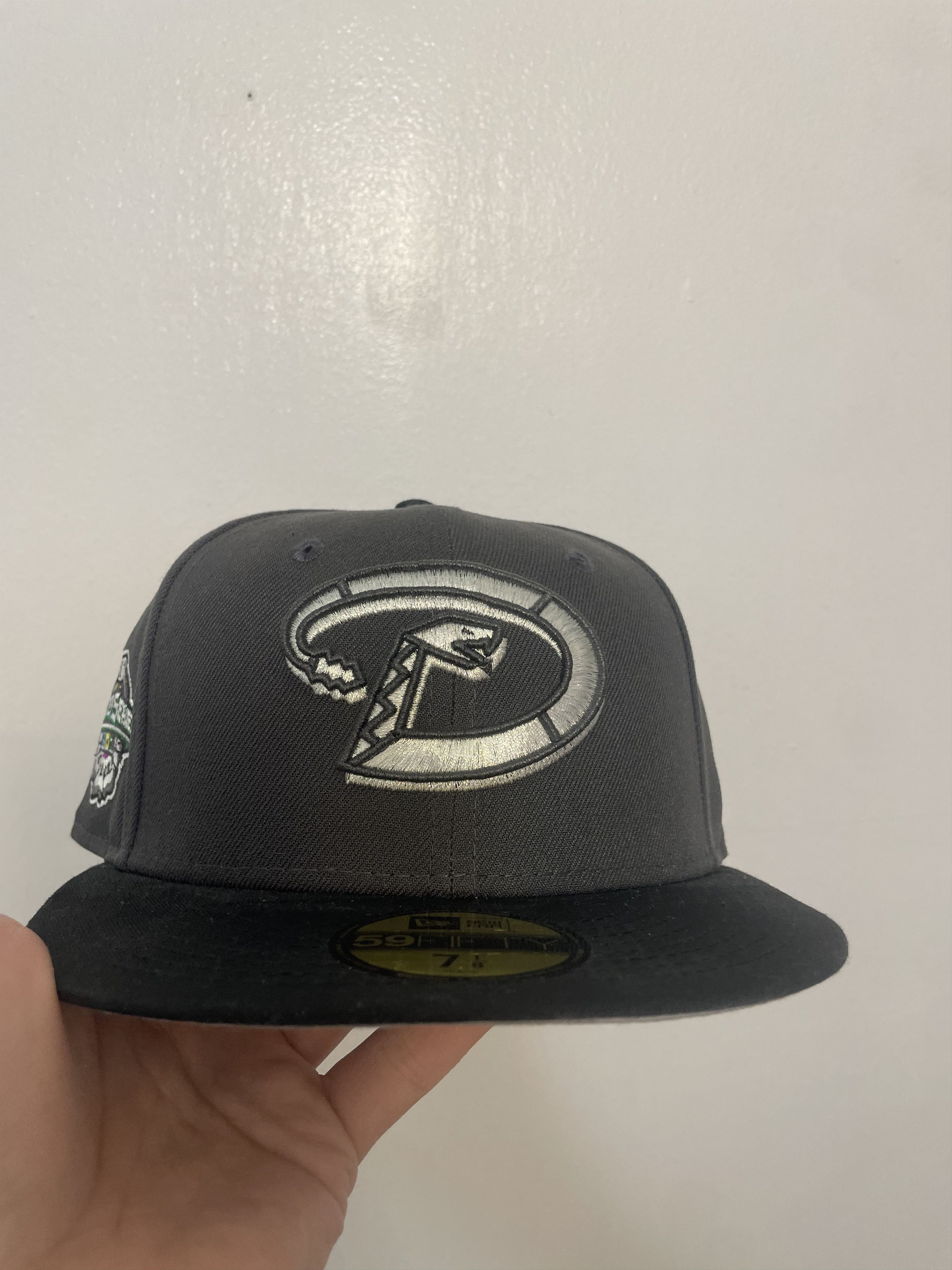 Hat Club Hat club Arizona diamondbacks 2001 World Series size 7 1/8 Size ONE SIZE - 1 Thumbnail