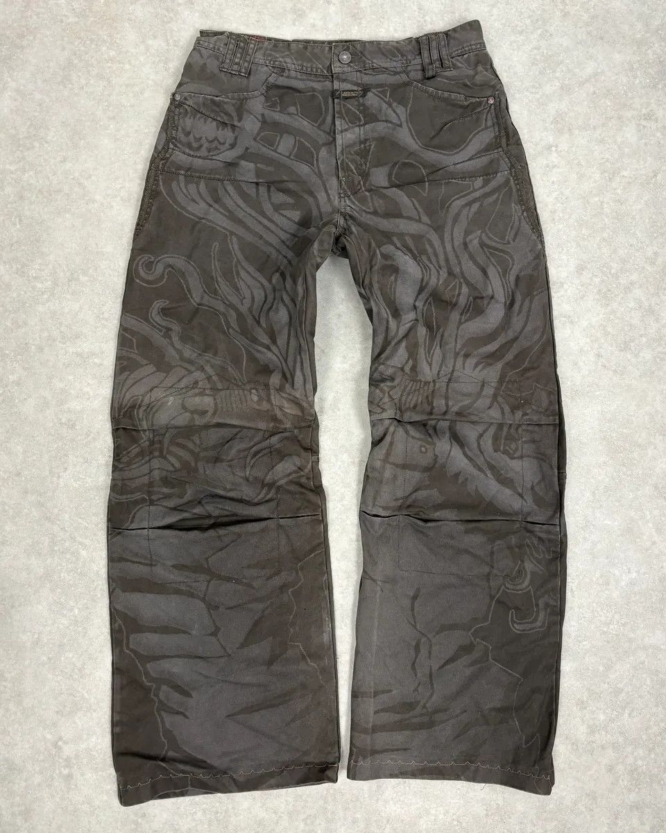 Marithe + Francois Girbaud 2000s Marithé + François Girbaud Grey Shadow Tagged Abstract Pants Size US 32 / EU 48 - 1 Thumbnail