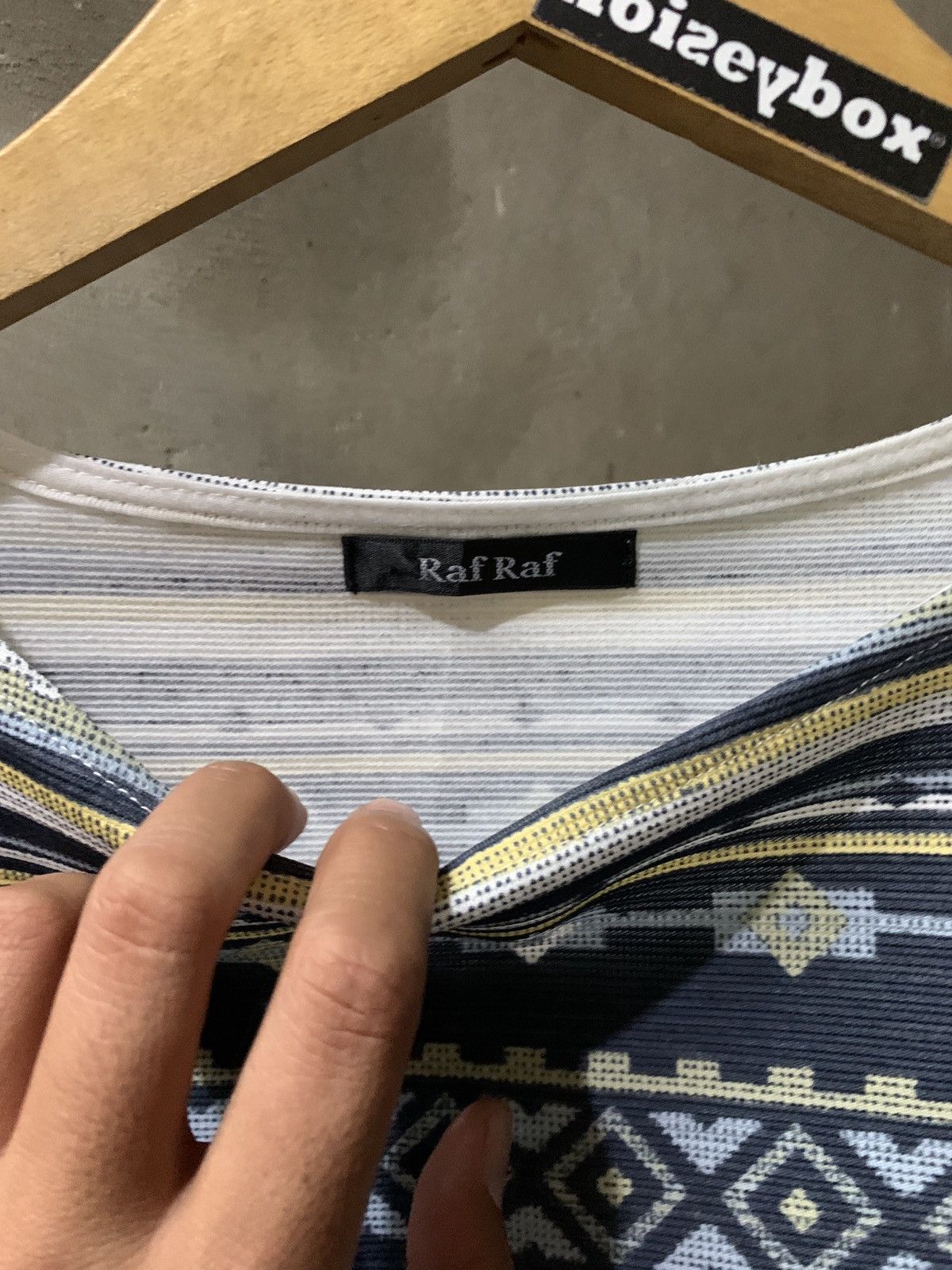 Japanese Brand × Vintage Raf Raf Native Navajo Poly Tee Size US M / EU 48-50 / 2 - 6 Thumbnail