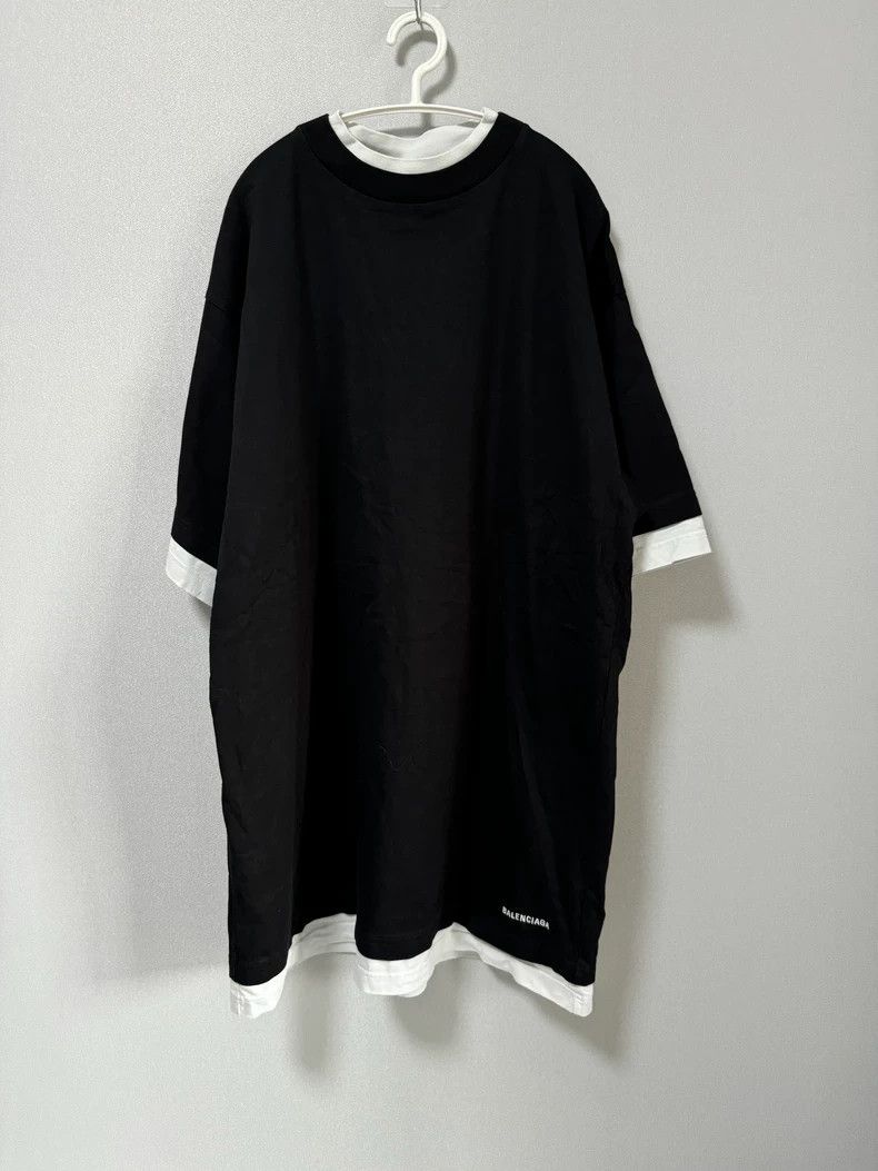 Balenciaga Balenciaga Fake Two-Piece Solid Patchwork Crew Neck Short Size US S / EU 44-46 / 1 - 1 Thumbnail