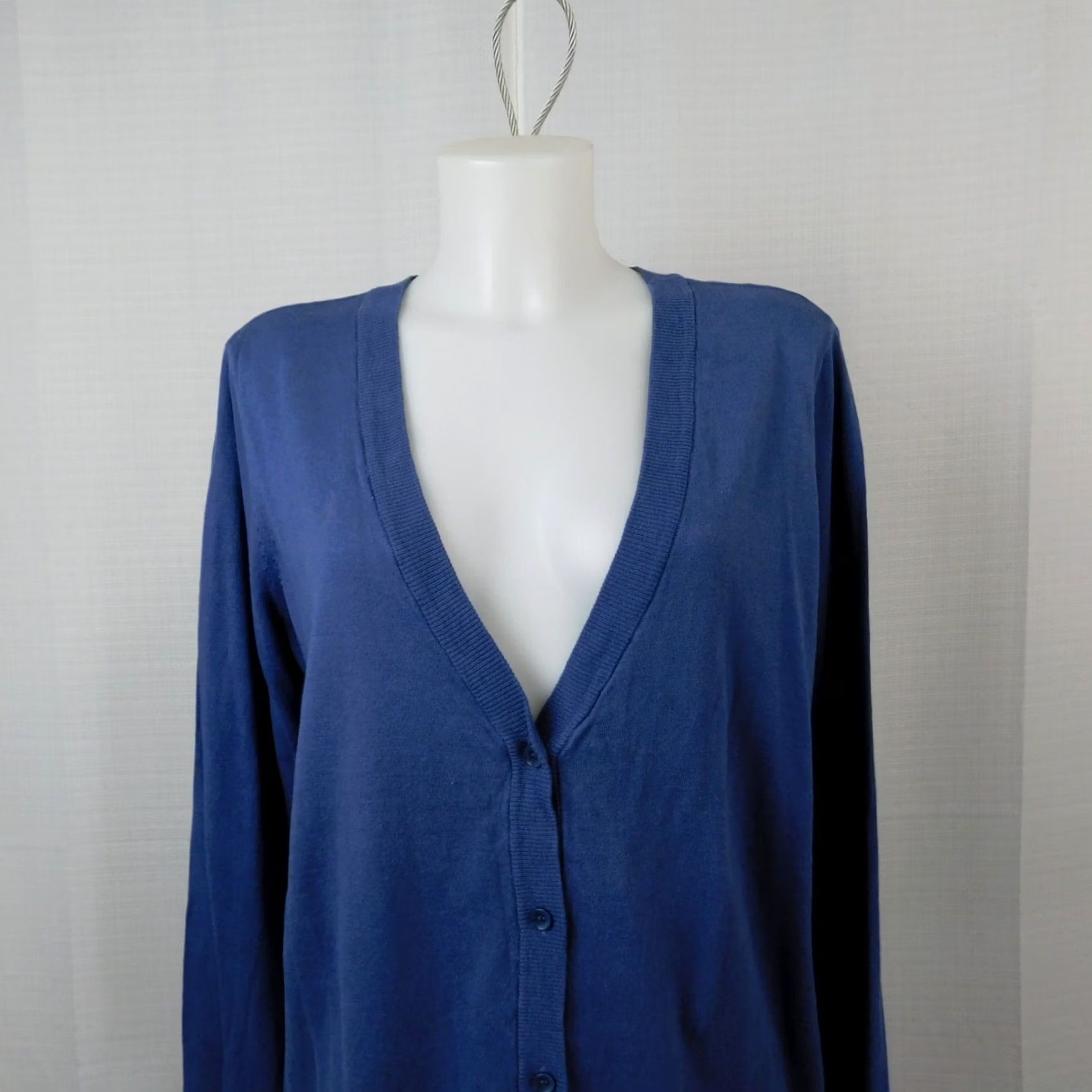 Alfani Alfani Cardigan Shirt Women M Blue 100% Cotton Knit V-Neck Button-Up Lounge Cardigan, Classic, Lightweight, Solid, Regular Size Medium Size M / US 6-8 / IT 42-44 - 2 Thumbnail