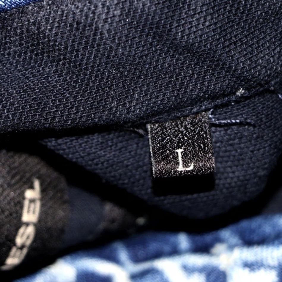 Diesel Diesel Polo Shirt Large Mens Fitted Navy Denim Collar Short Sleeve Used Polo Shirt Denim Collar Mens L Navy Denim 100% Cotton Casual Vintage No Size US L / EU 52-54 / 3 - 6 Thumbnail