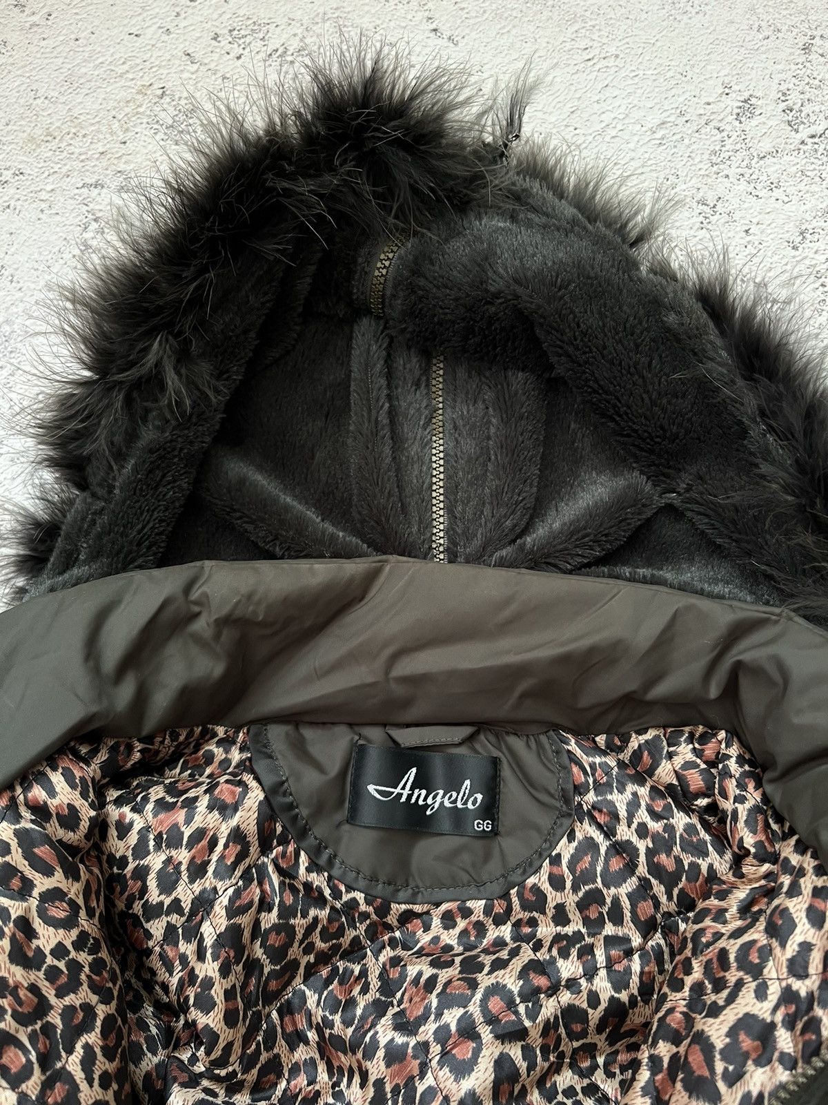 Le Grande Bleu (L.G.B.) Y2K RARE FAUX FUR CROPPED BOMBER JACKET JAPANESE GOA STYLE Size M / US 6-8 / IT 42-44 - 6 Thumbnail