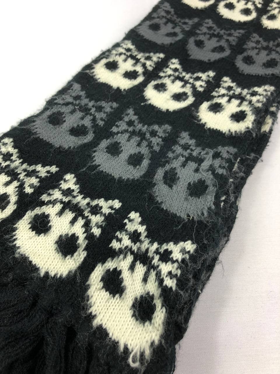 Vintage Skulls Scarf / Muffler / Neckwear FS343 Size ONE SIZE - 3 Thumbnail