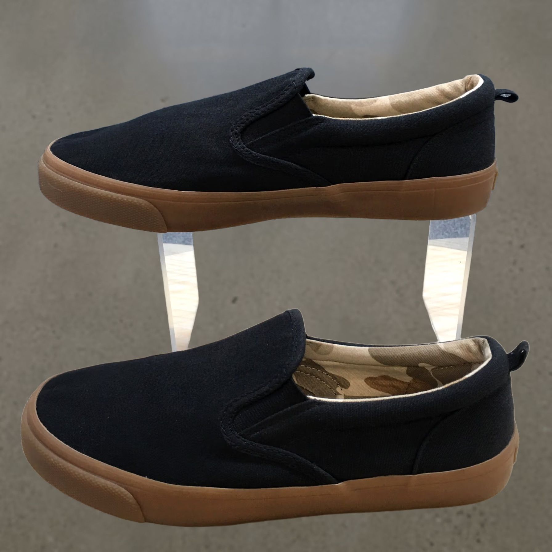 Old Navy Old Navy Shoes Womens 6 Slip-On Sneakers Black Comfort Casual Low Top Shoes Womens 6 Slip-On Black Canvas Casual Walking Footwear Women Size M / US 6-8 / IT 42-44 - 1 Thumbnail