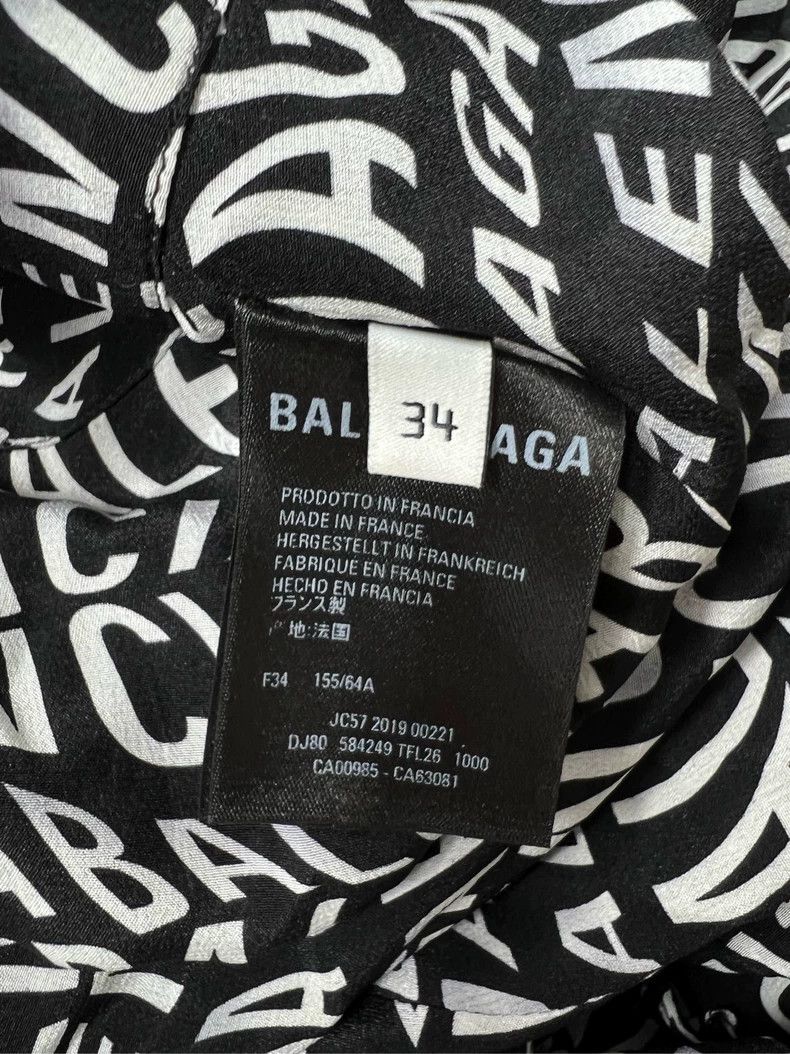 Balenciaga Balenciaga Bullet screen full of LOGO dress 2503-Nextarrow Size 33" - 4 Thumbnail