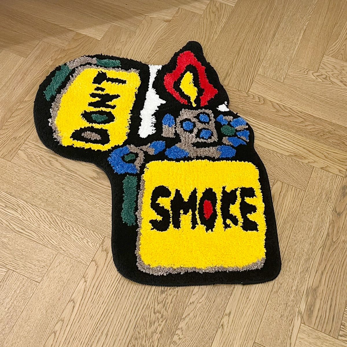 Designer × Homemade Yellow Lighter Flocking Rug Carpet Size ONE SIZE - 5 Thumbnail