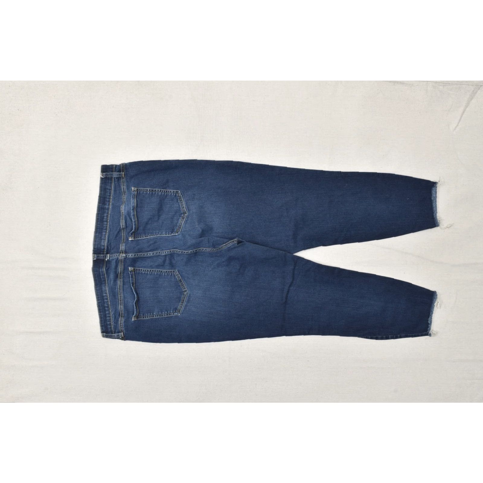 Torrid Torrid Jeans Night Premium Sky High Skinny Distressed Blue 22R Plus Size High Rise Zip 5-Pocket Denim Stretch Womens Size 40" / US 18 - 8 Thumbnail