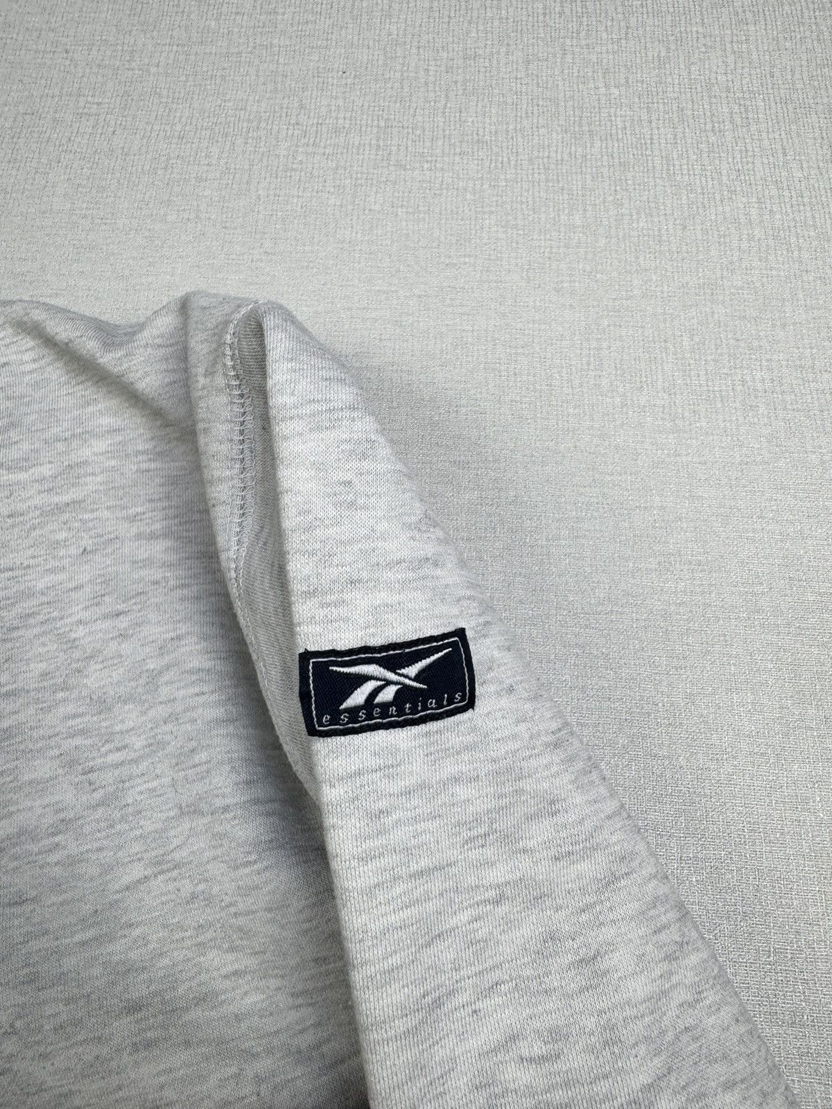 Reebok × Vintage Vintage Reebok Essentials Oversized Retro Sweatshirt Men Size US XL / EU 56 / 4 - 4 Thumbnail