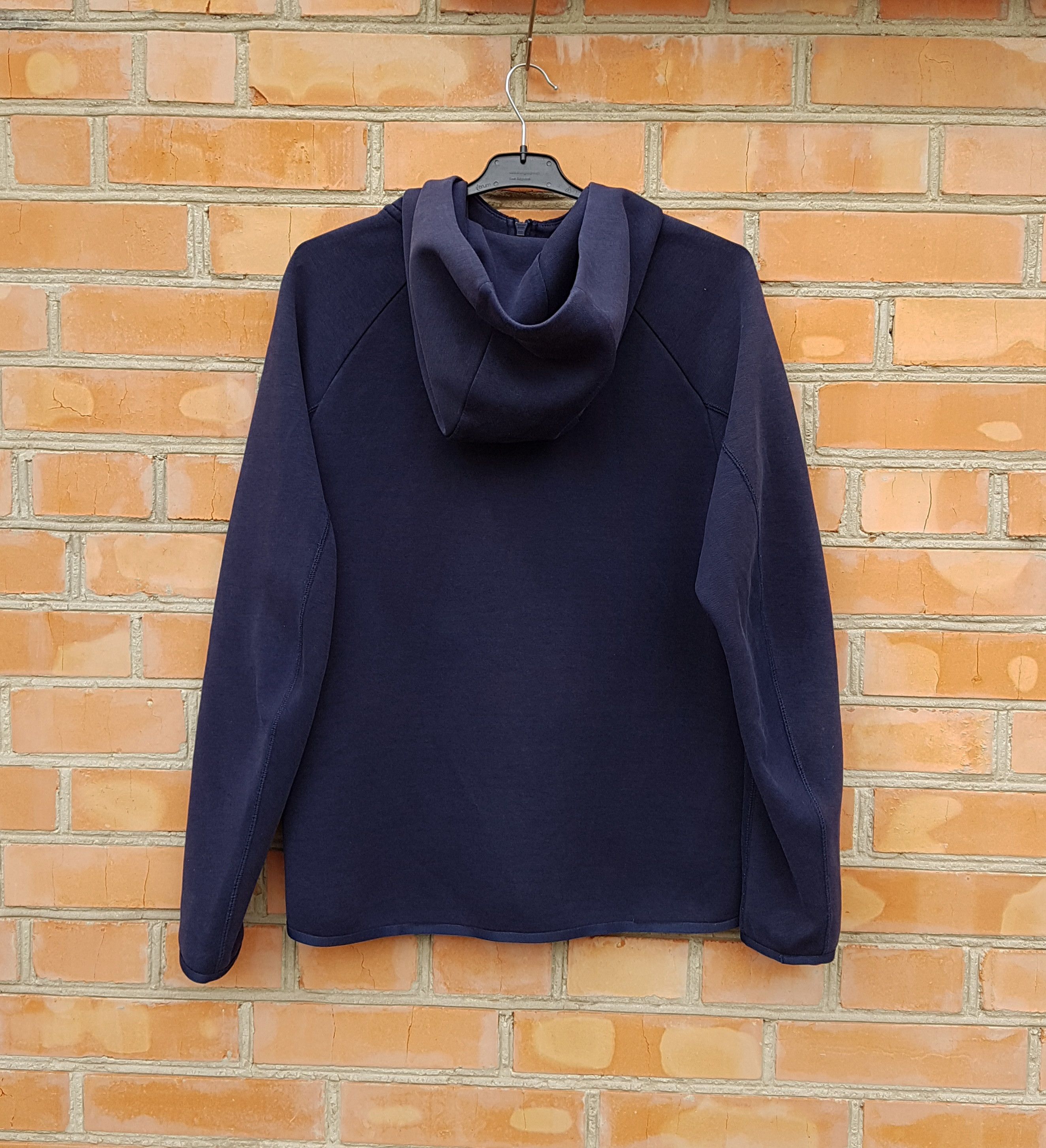Nike Nike Tech Fleece Hoodie Full Zip sz M Size US M / EU 48-50 / 2 - 6 Thumbnail