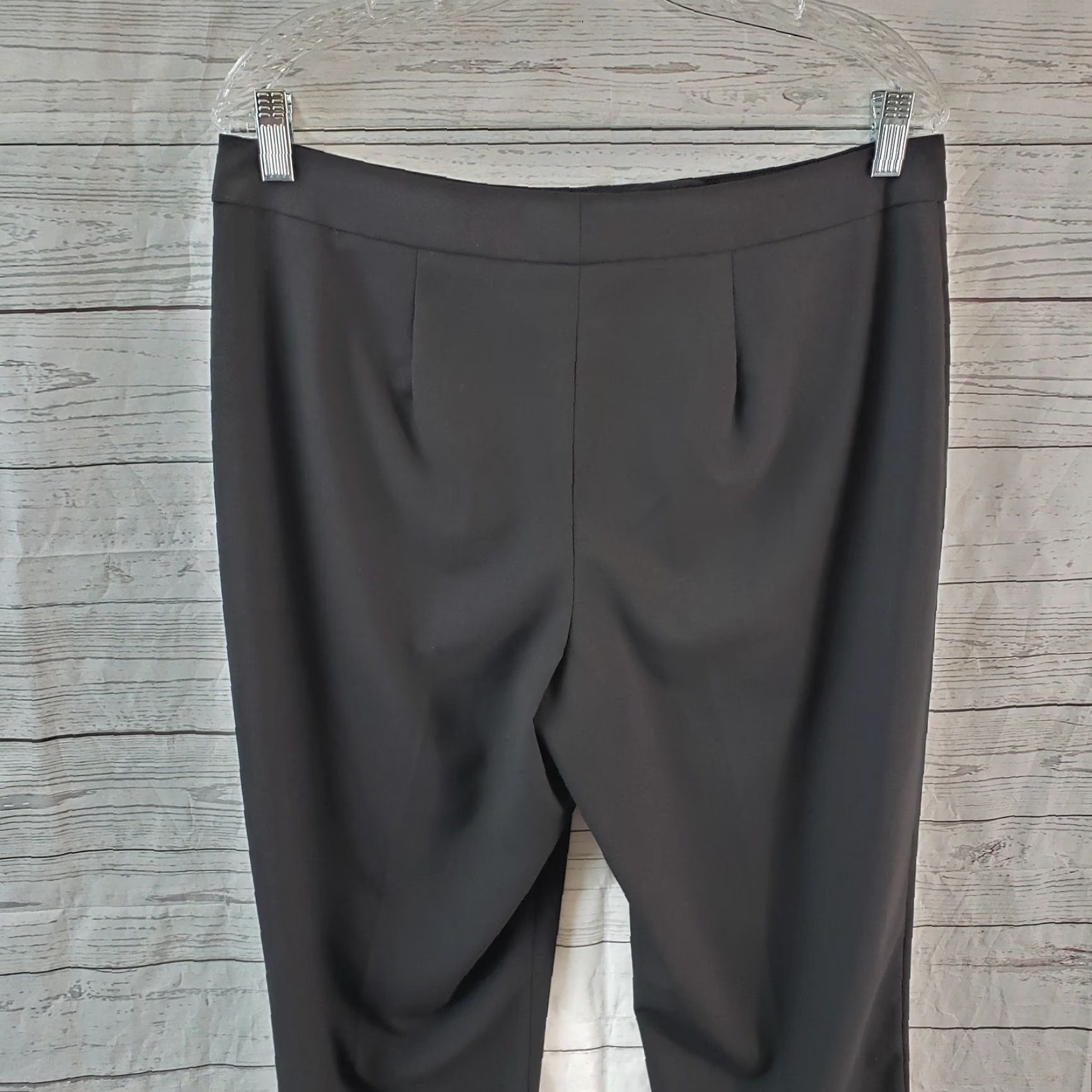 Talbots Talbots Womens Heritage Cropped Pants Sz 10 Black High Rise Pants Womens Regular 10 Black 24.5 Inseam Cropped Rise 11.5 Size 32" / US 10 / IT 46 - 4 Thumbnail