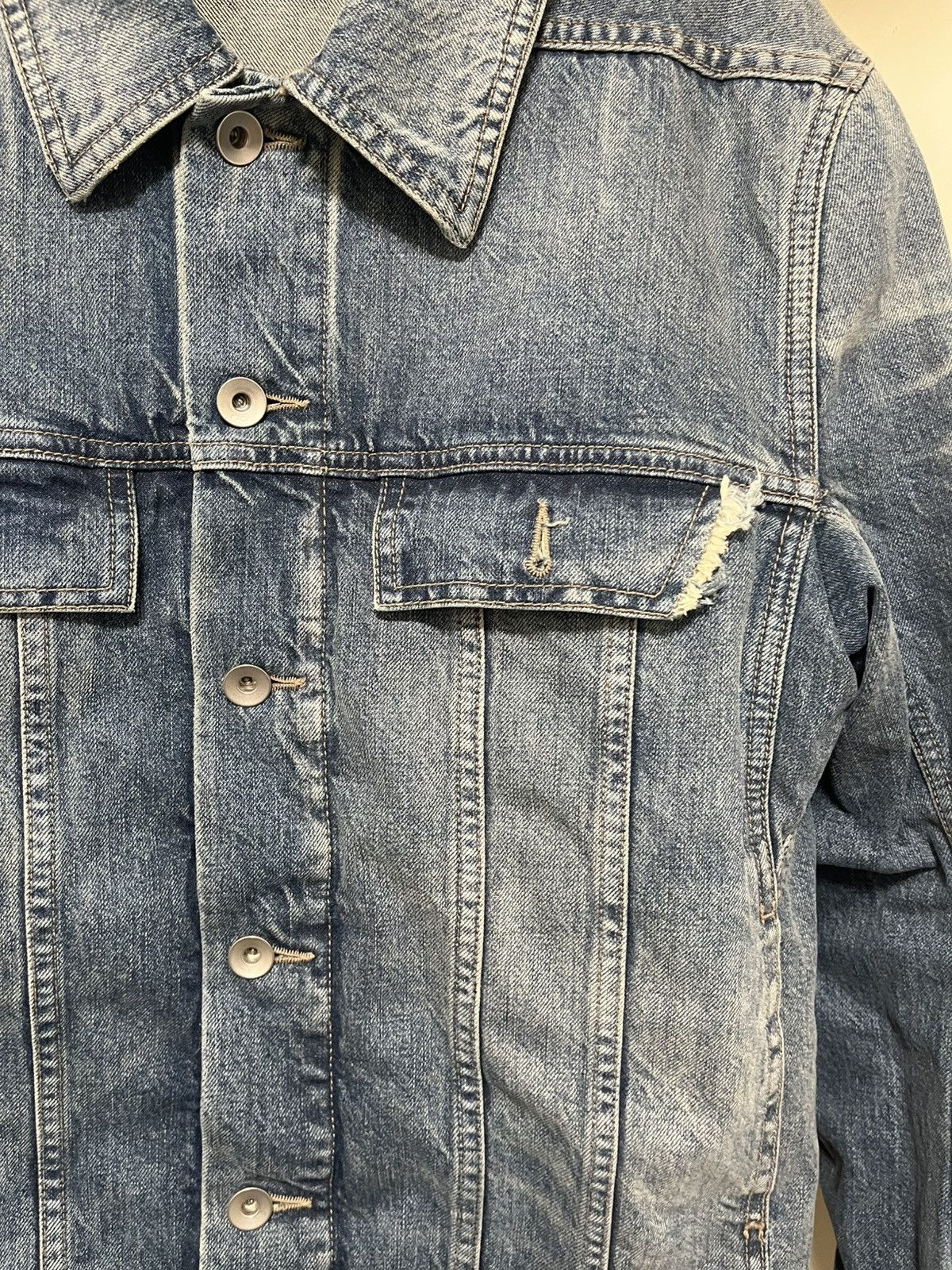 Rick Owens Drkshdw Rick Owens Trucker Denim Jacket Sz S Size US S / EU 44-46 / 1 - 2 Thumbnail
