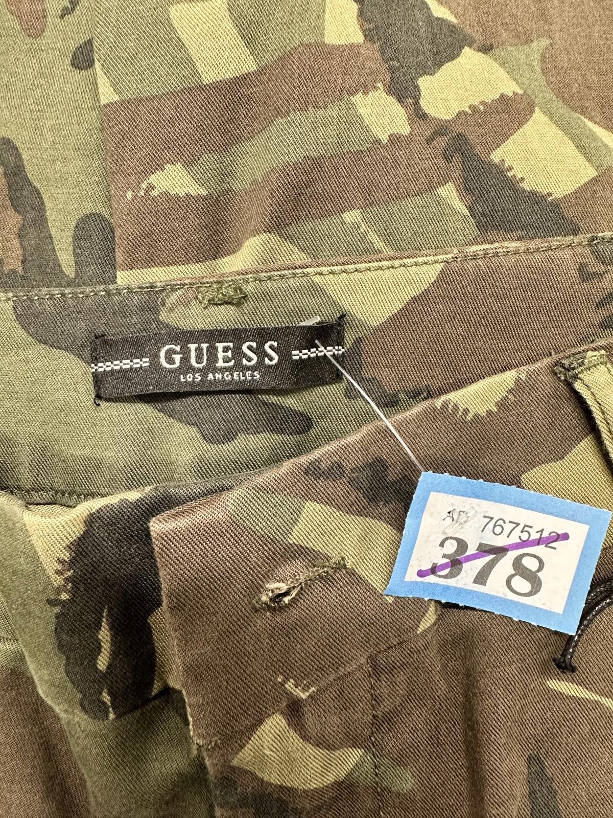 Guess Guess Camouflage Cargo Pants with Elastic Cuffs Size US 28 / EU 44 - 3 Thumbnail