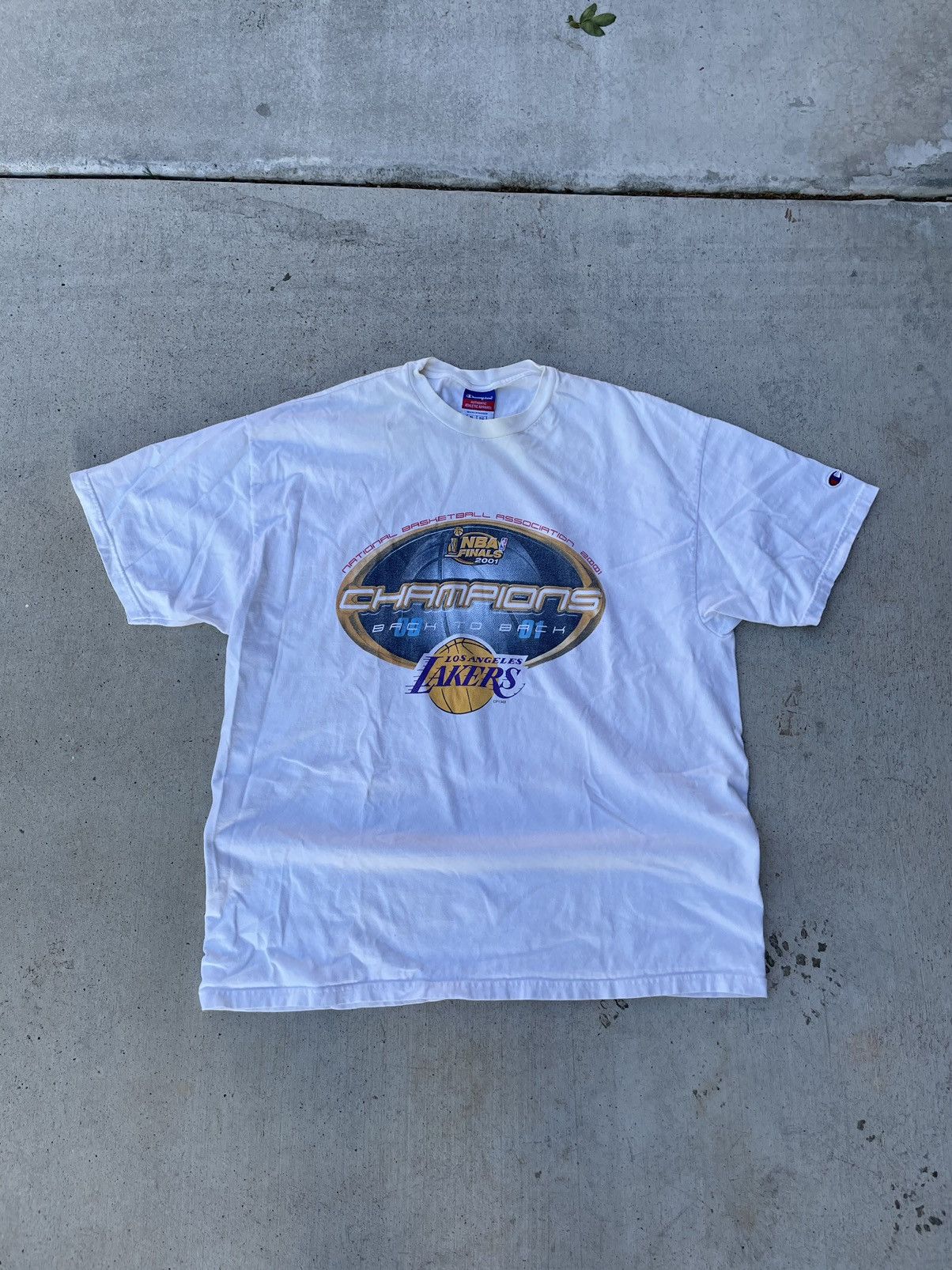 NBA × Vintage Vintage 00s Los Angeles Lakers Championship T Shirt Size US XL / EU 56 / 4 - 1 Thumbnail