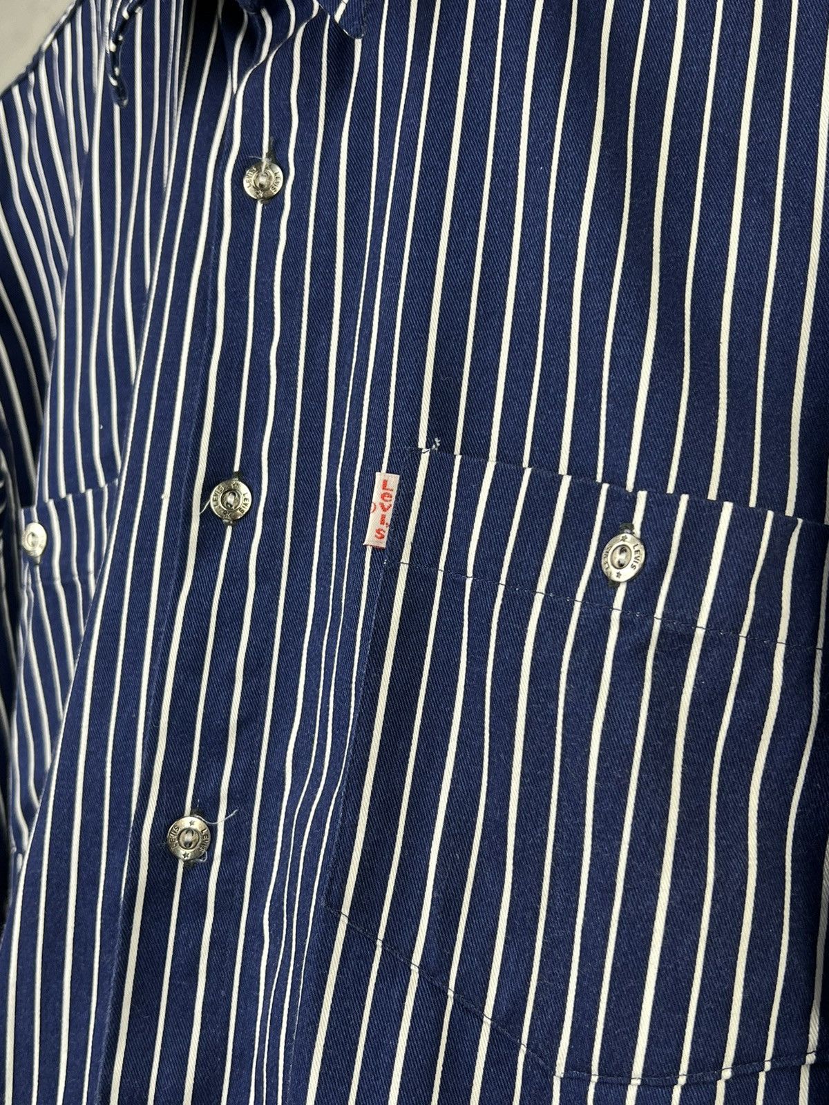 Levi's Vintage Levi’s Pinstripe Button Up Shirt Size L - XL Size US L / EU 52-54 / 3 - 6 Thumbnail