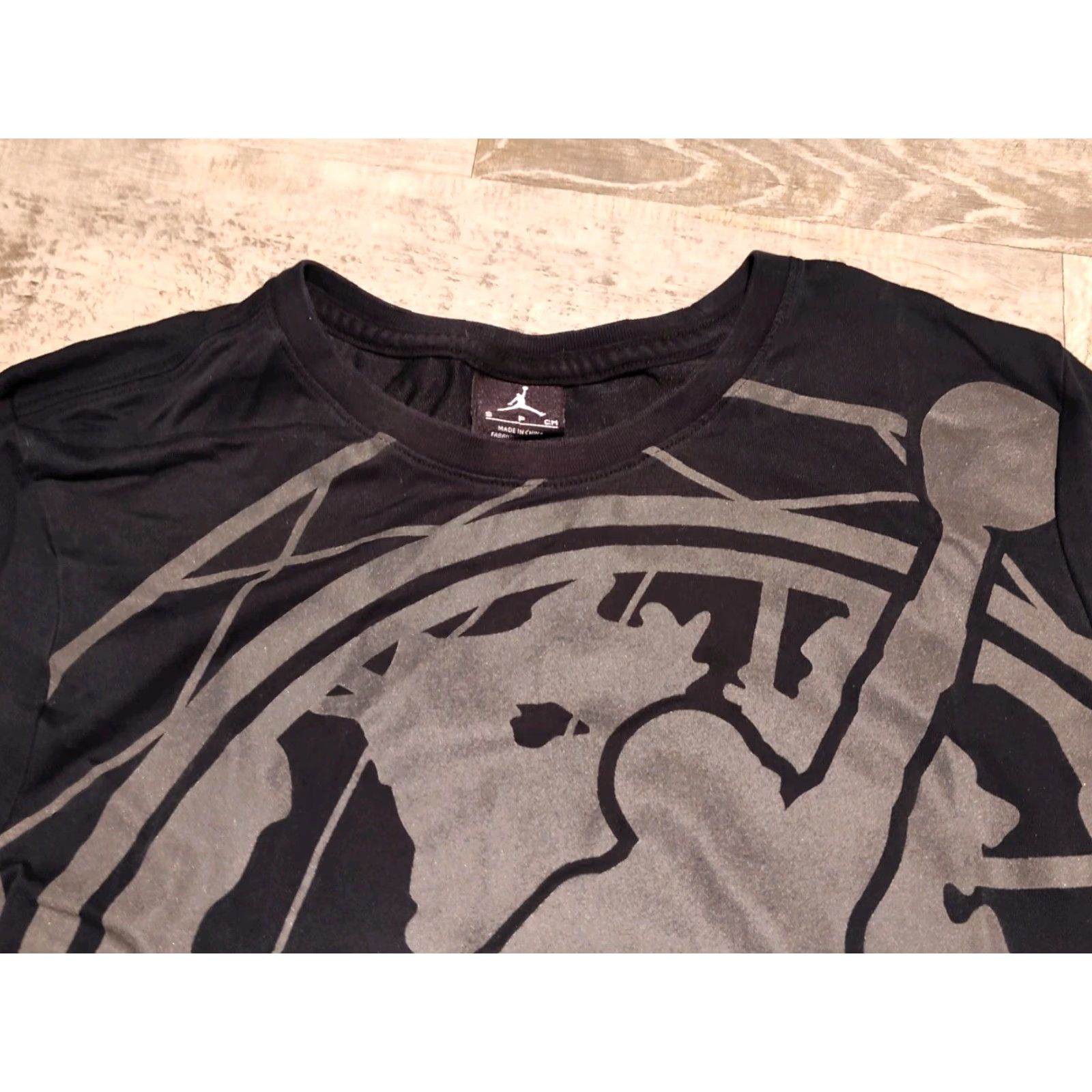 Nike Nike Jordan Jumpman Toronto 2016 Long Sleeve Tee Shirt Huge Logo Sz S 828212-010 Size US S / EU 44-46 / 1 - 5 Thumbnail