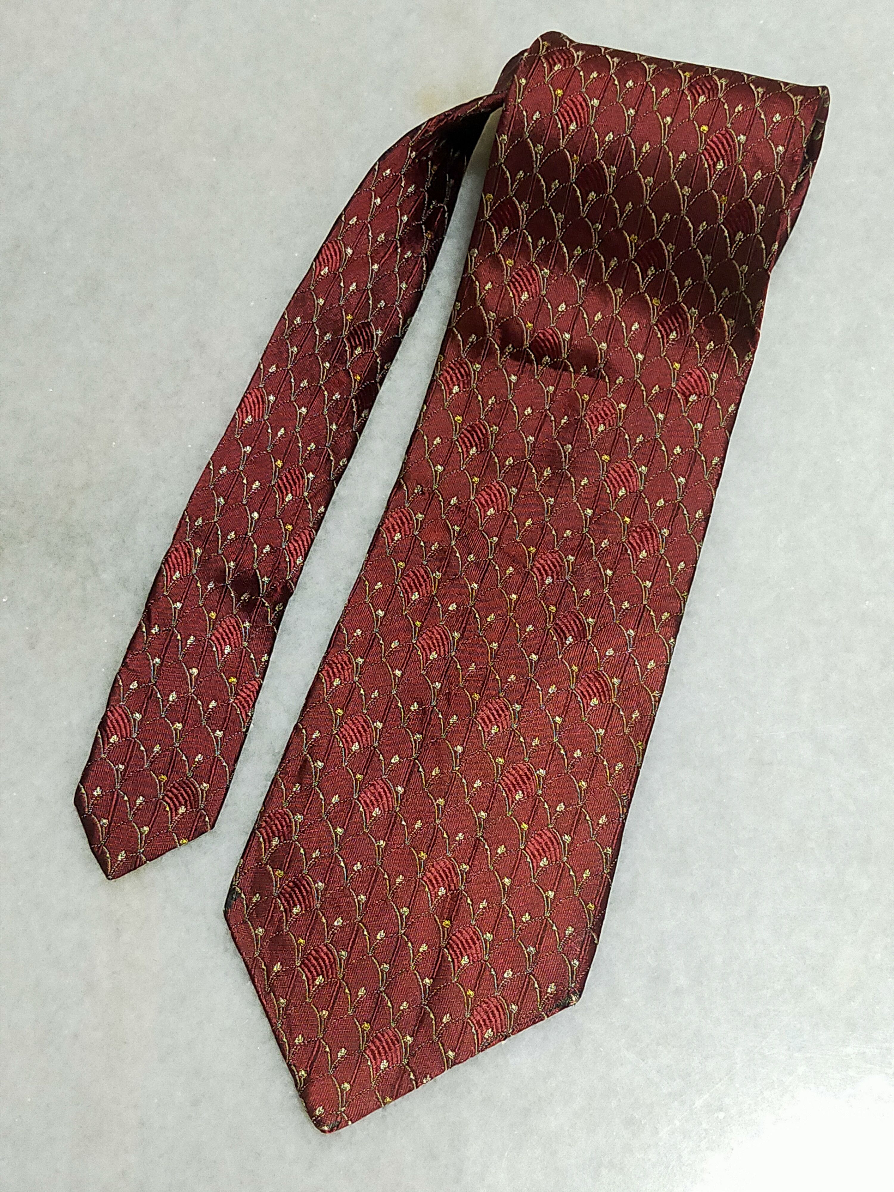 Yves Saint Laurent YVES SAINT LAURENT MAROON LUXURY SILK TIE Size ONE SIZE - 1 Thumbnail